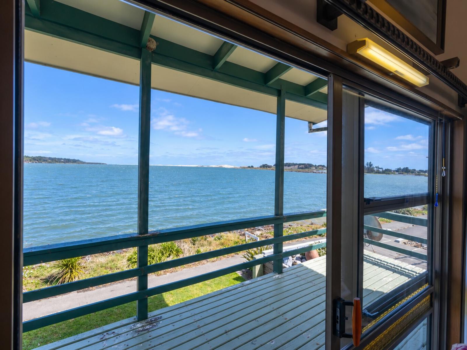 1 Hartley Street, Foxton Beach