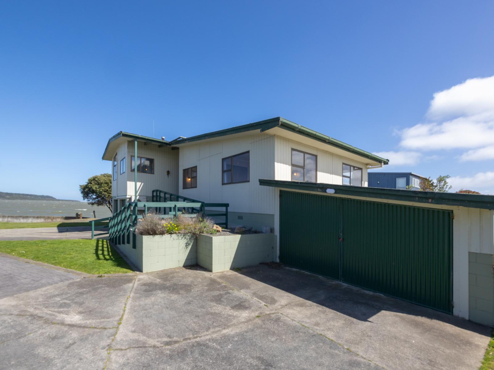 1 Hartley Street, Foxton Beach