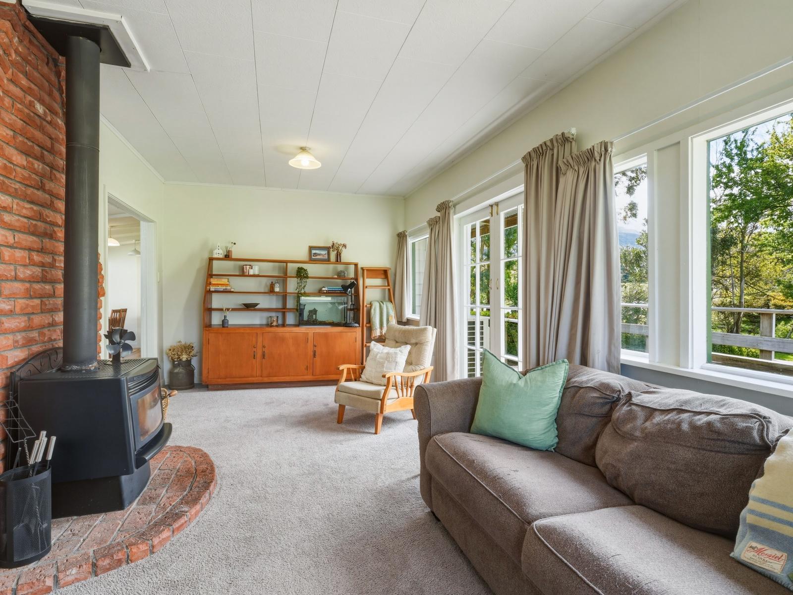 369 Maungatua Road, Woodside