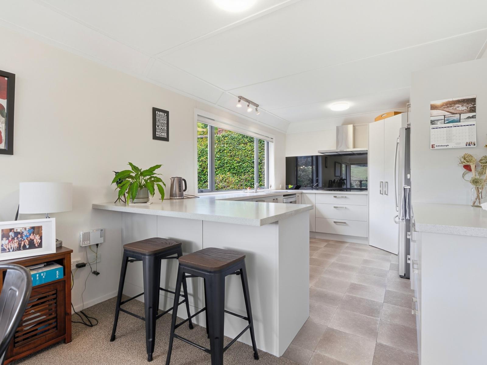 27 Garden Place, Glenleith