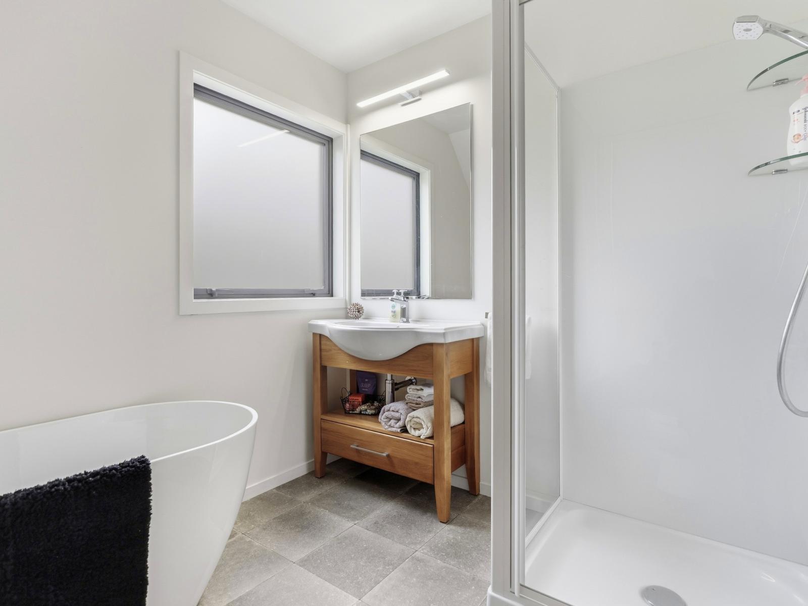 27 Garden Place, Glenleith