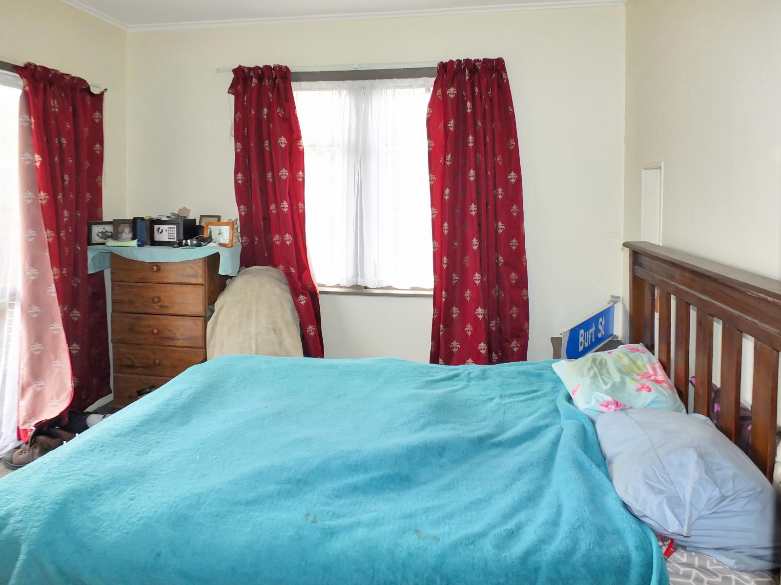 71 Avenue Road, Foxton
