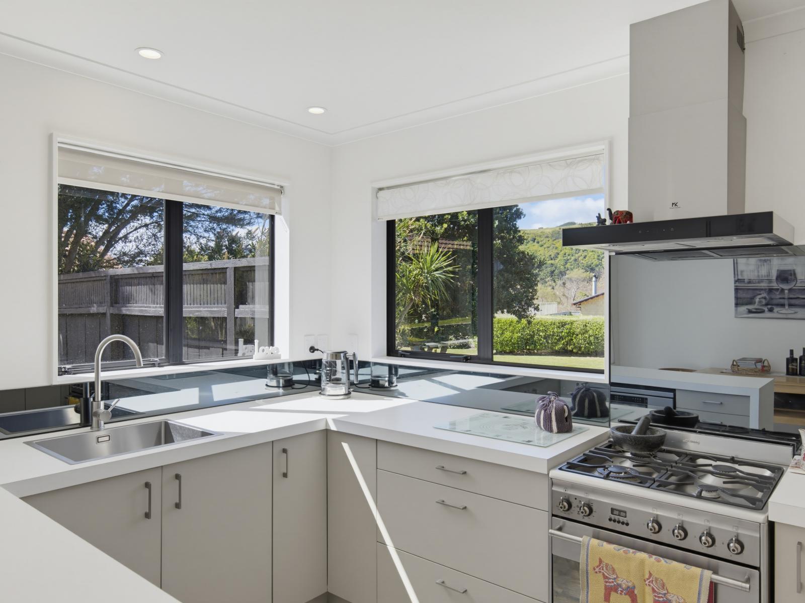 10 Sams Way, Raumati South