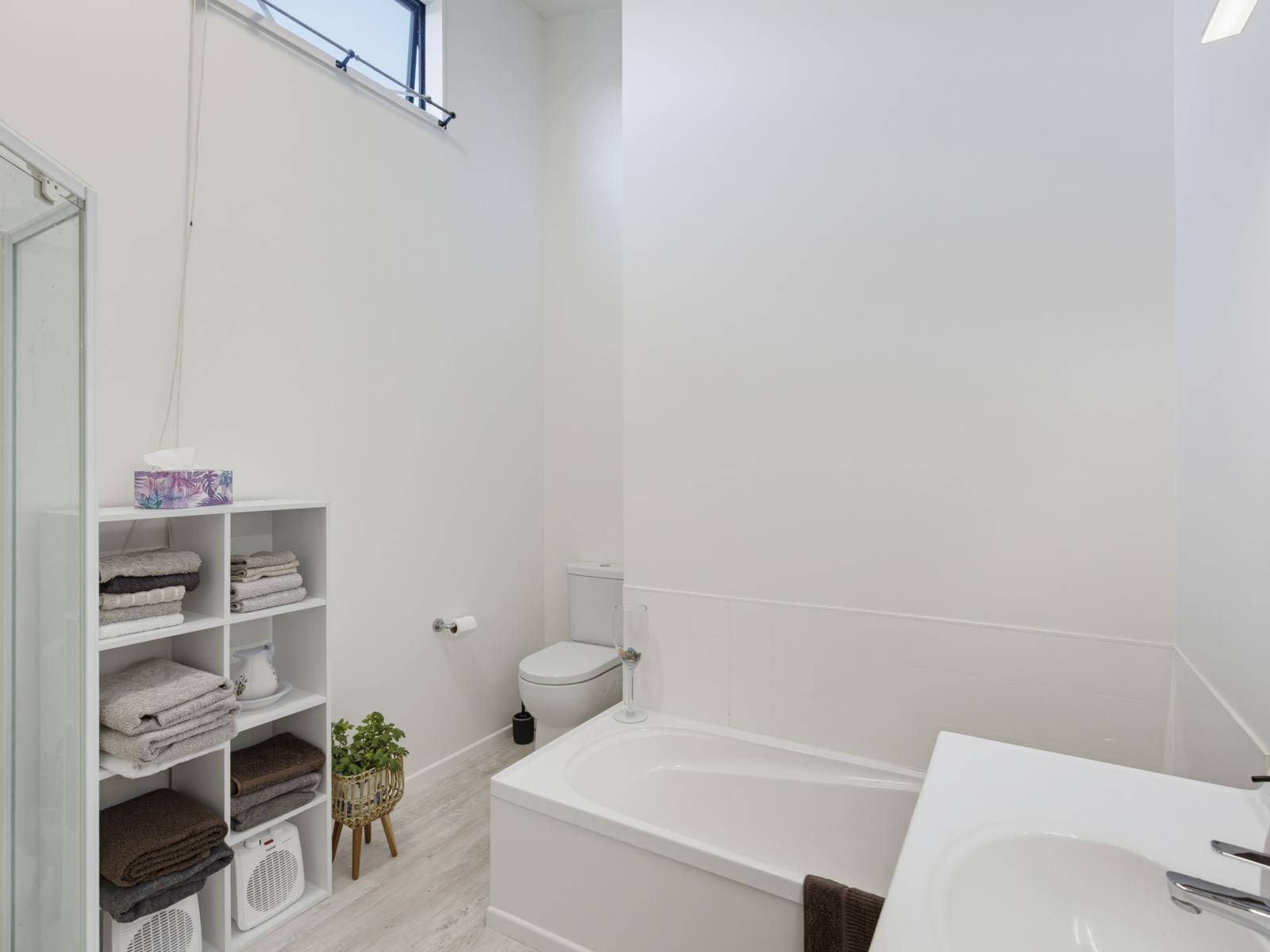 10 Sams Way, Raumati South