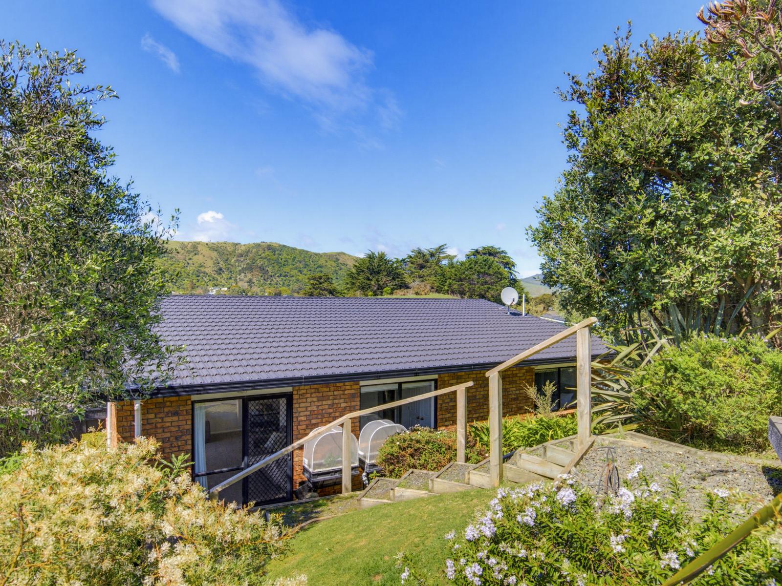 10 Sams Way, Raumati South