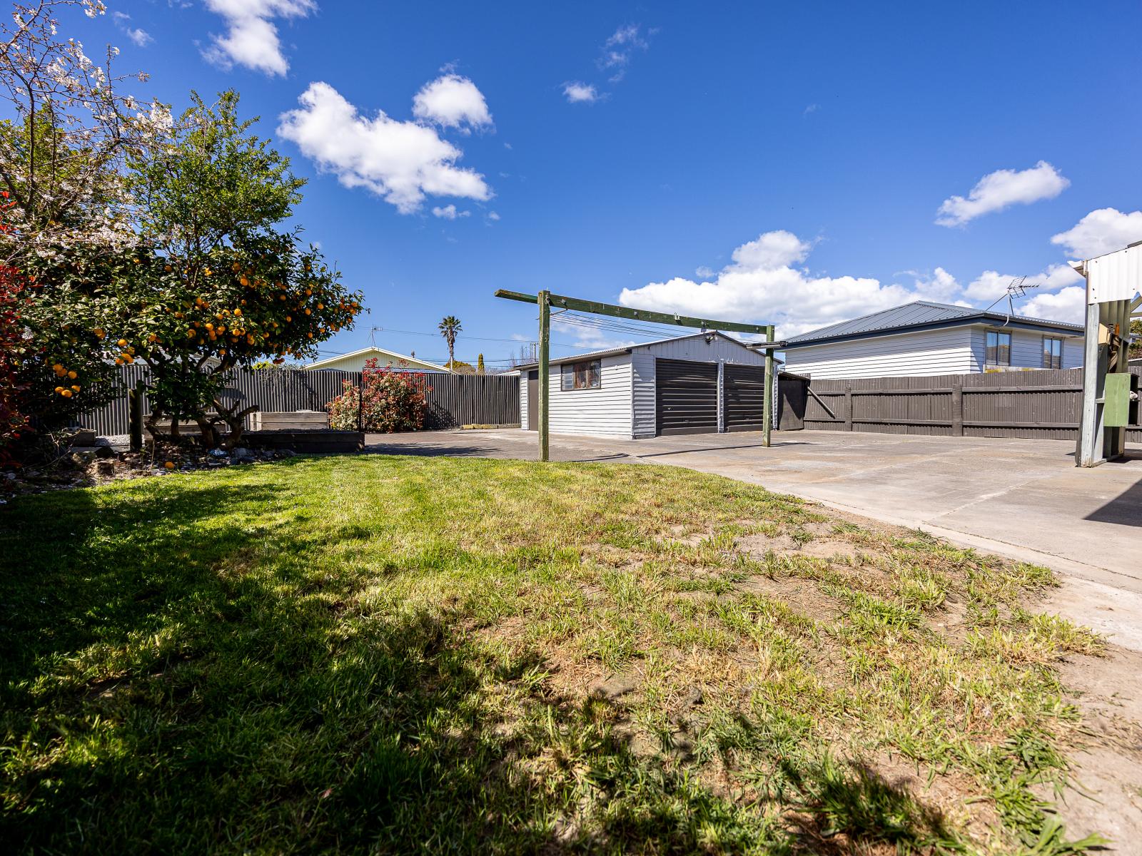 23 McLaren Crescent, Onekawa