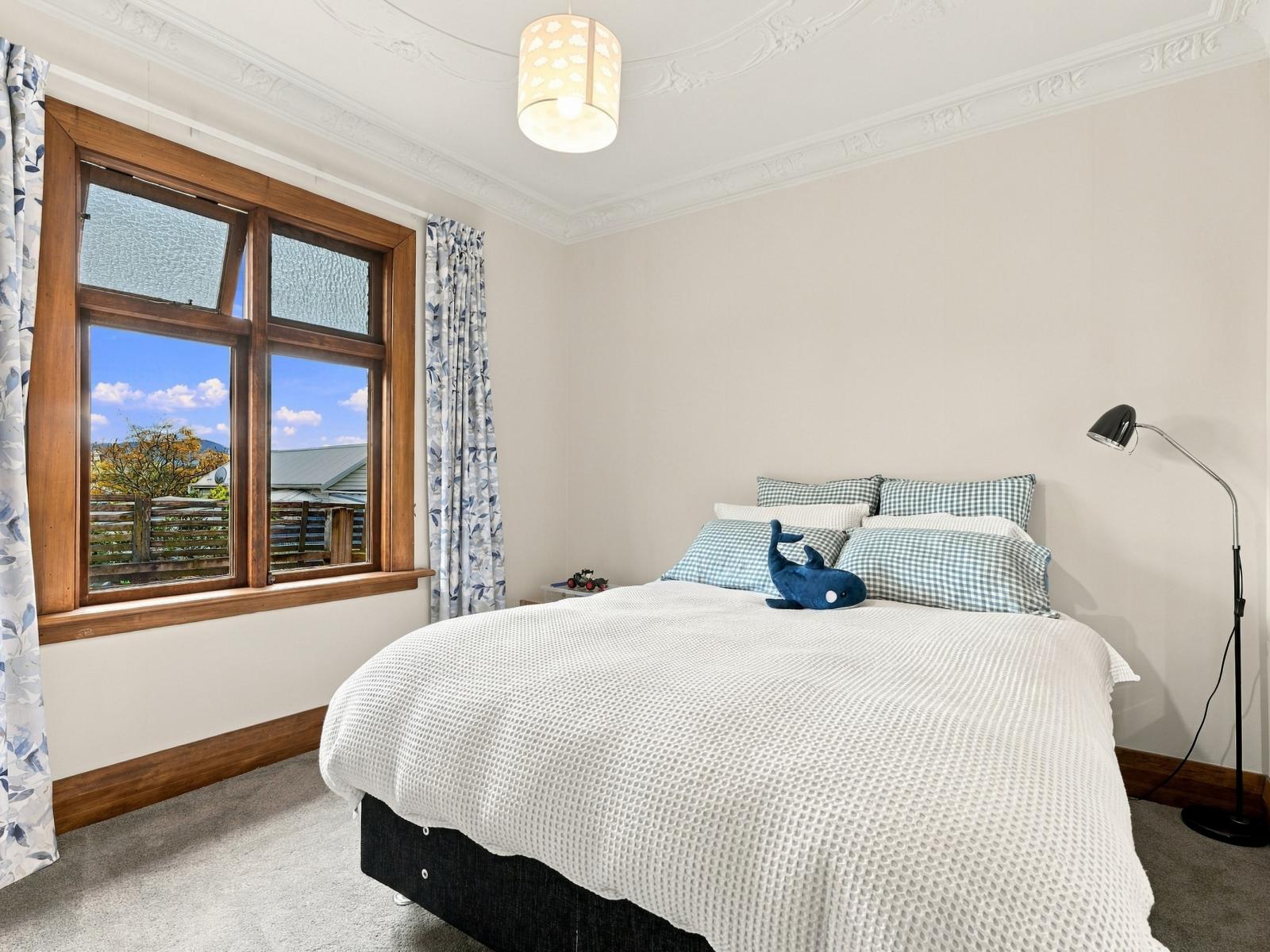 55 English Avenue, Mornington