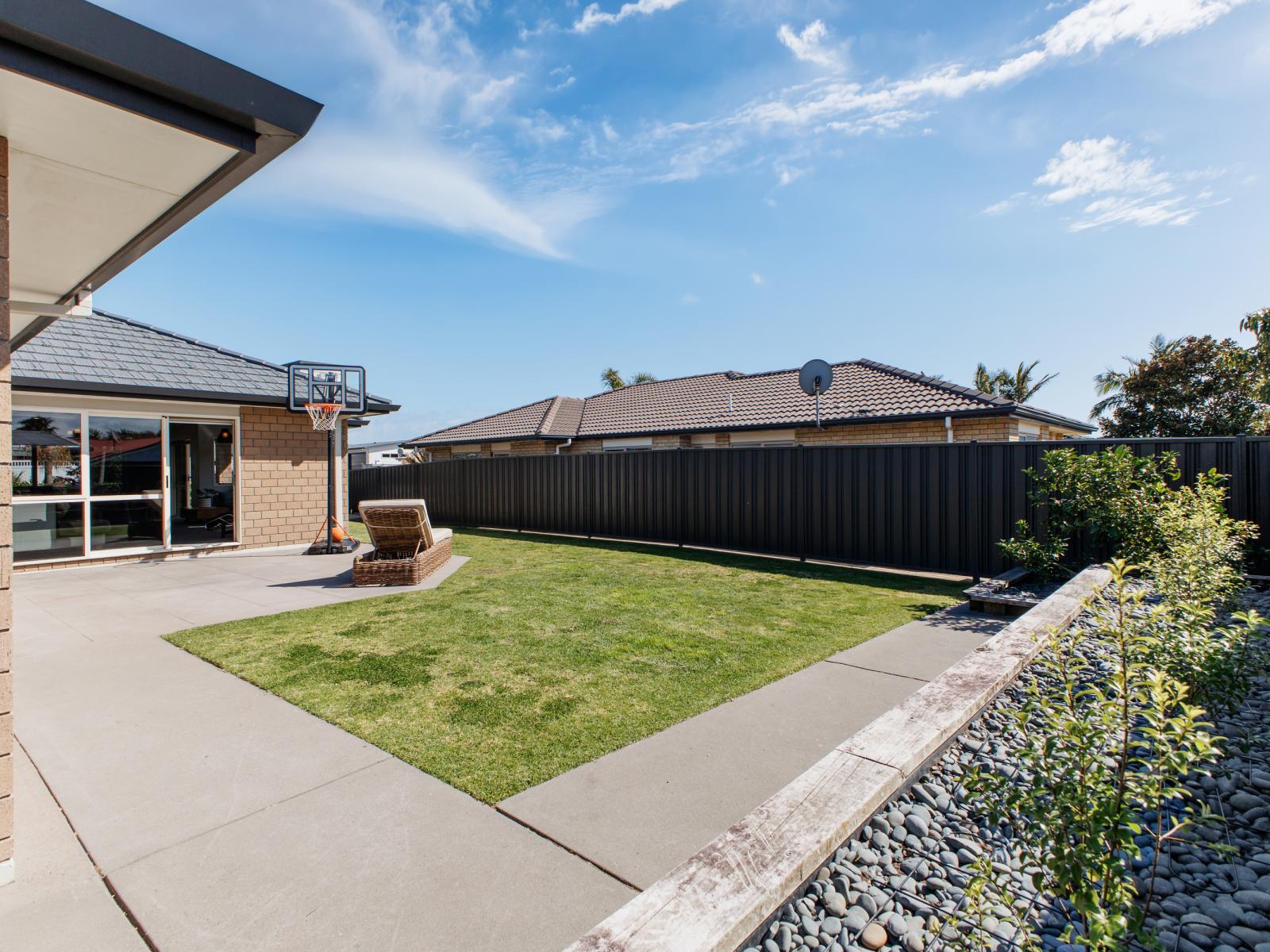 12 Omega Place, Coastlands