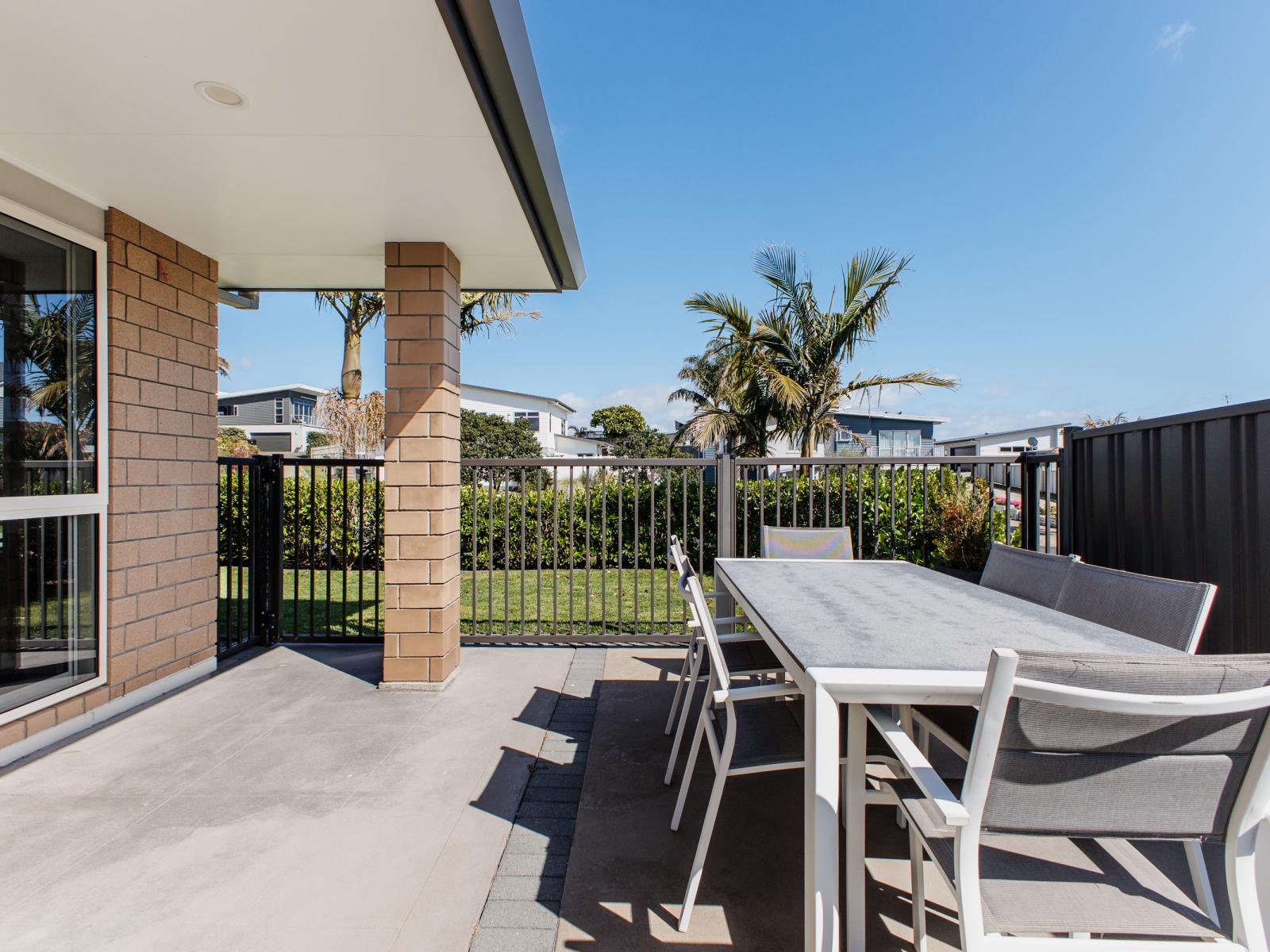 12 Omega Place, Coastlands