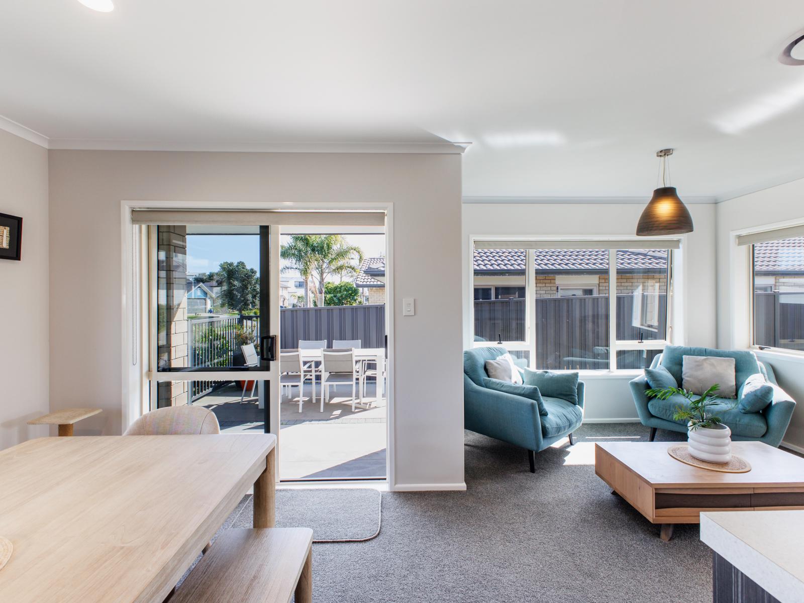 12 Omega Place, Coastlands