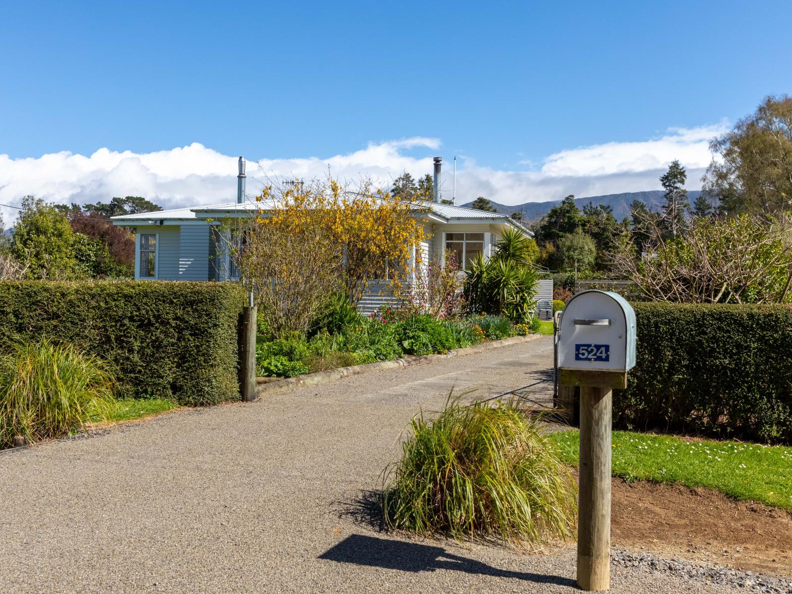 524 Top Grass Road, Dannevirke