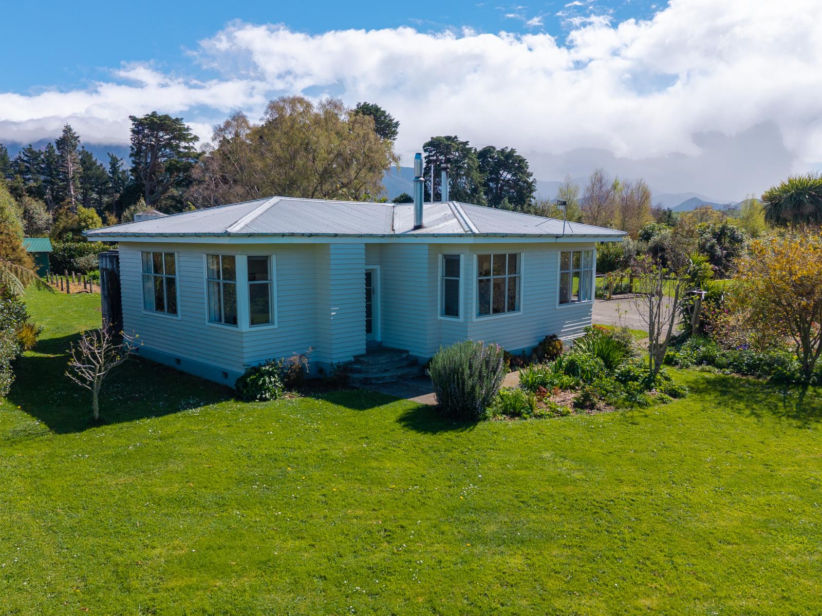 524 Top Grass Road, Dannevirke