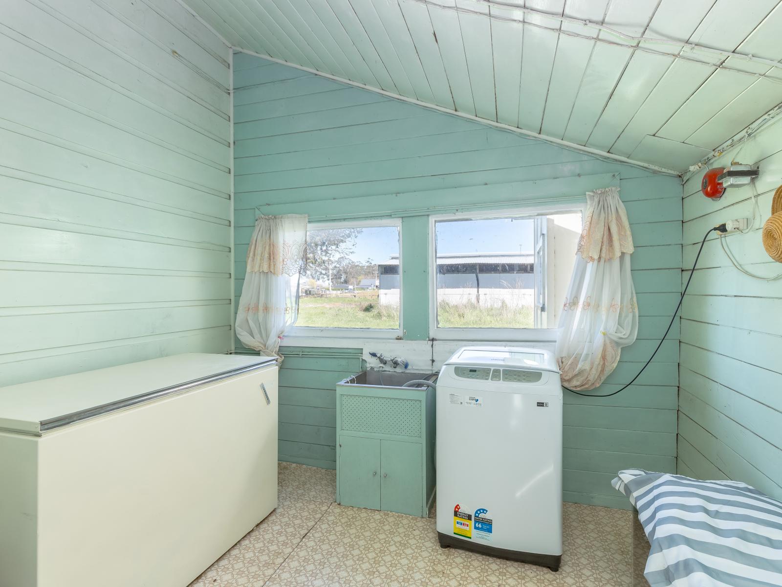 3363 State Highway 2, Carterton