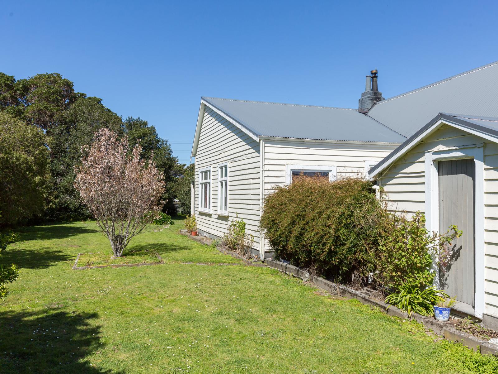 3363 State Highway 2, Carterton