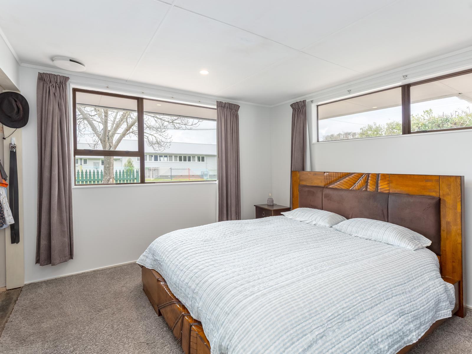 12 Lyon Street, Featherston