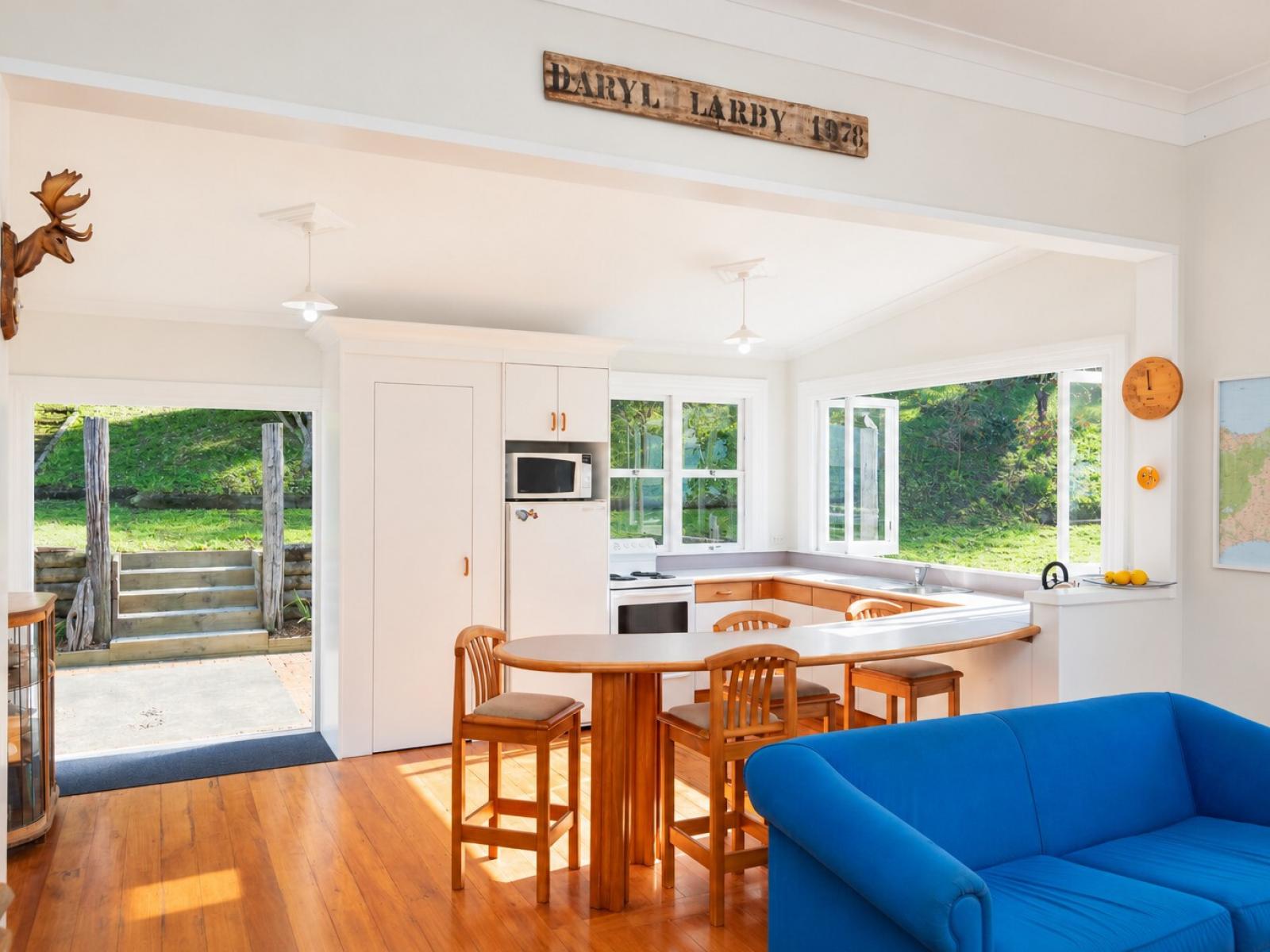 165 Beach Road, Tokomaru Bay