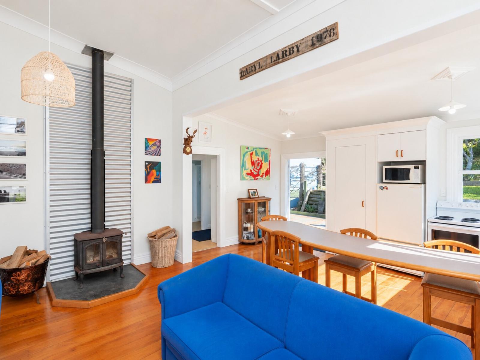 165 Beach Road, Tokomaru Bay