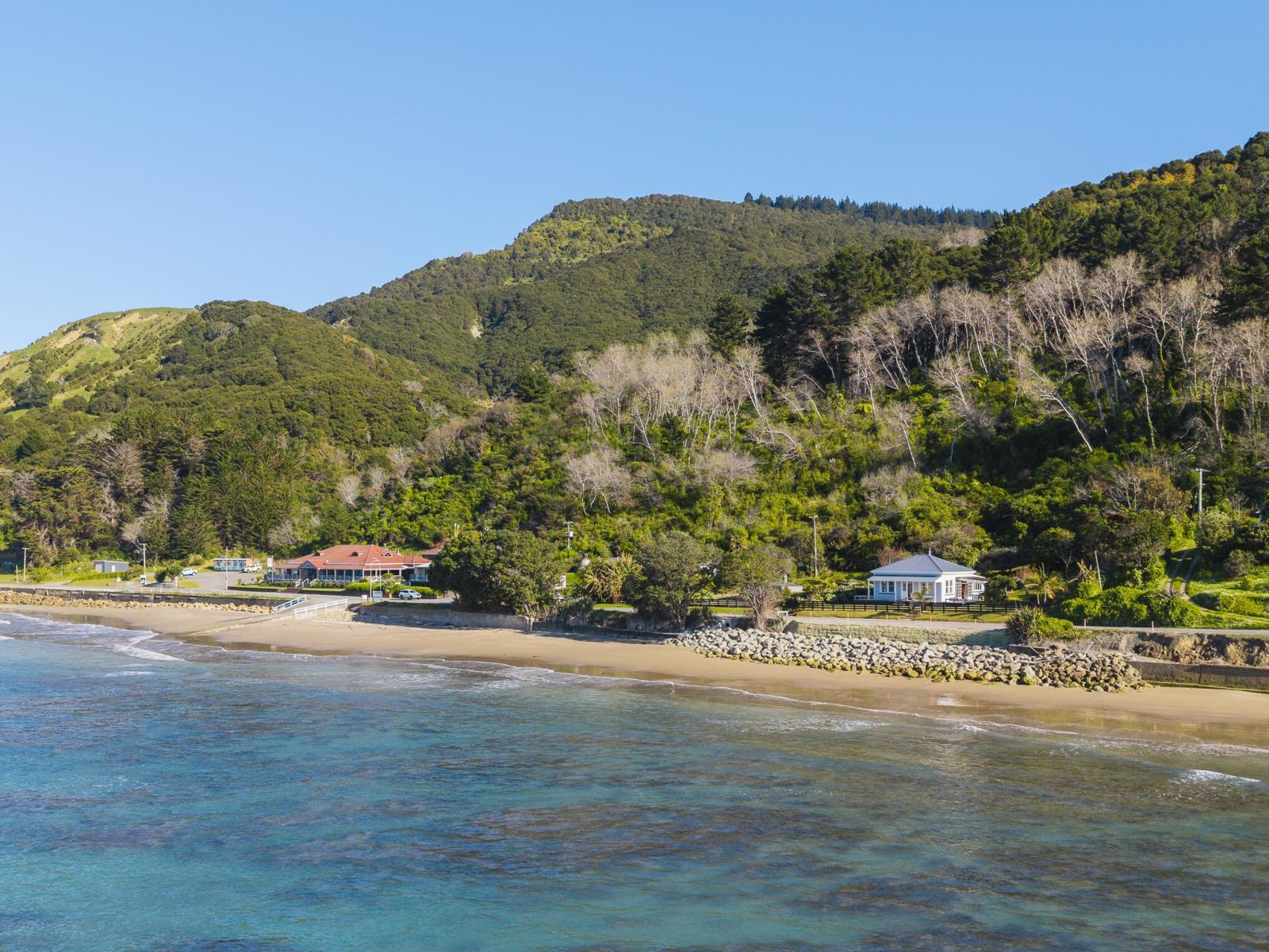 165 Beach Road, Tokomaru Bay