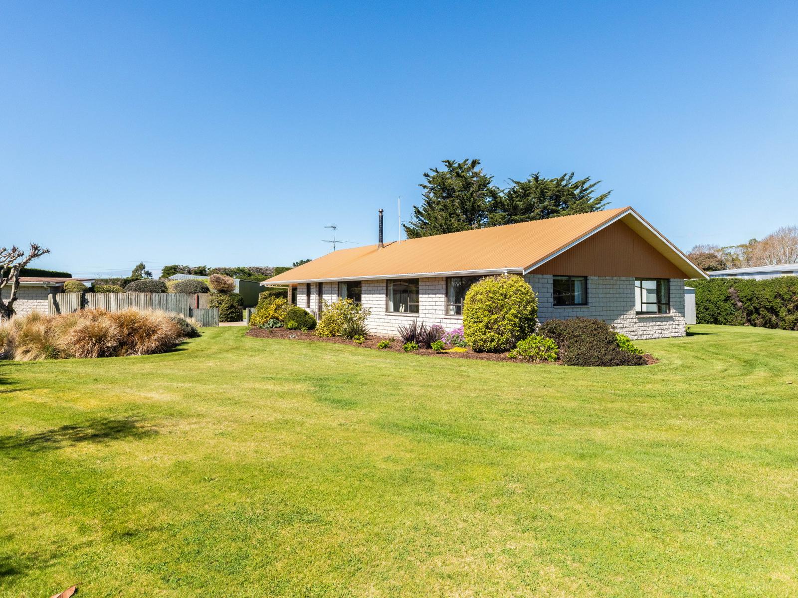 2494 West Coast Road, Kirwee