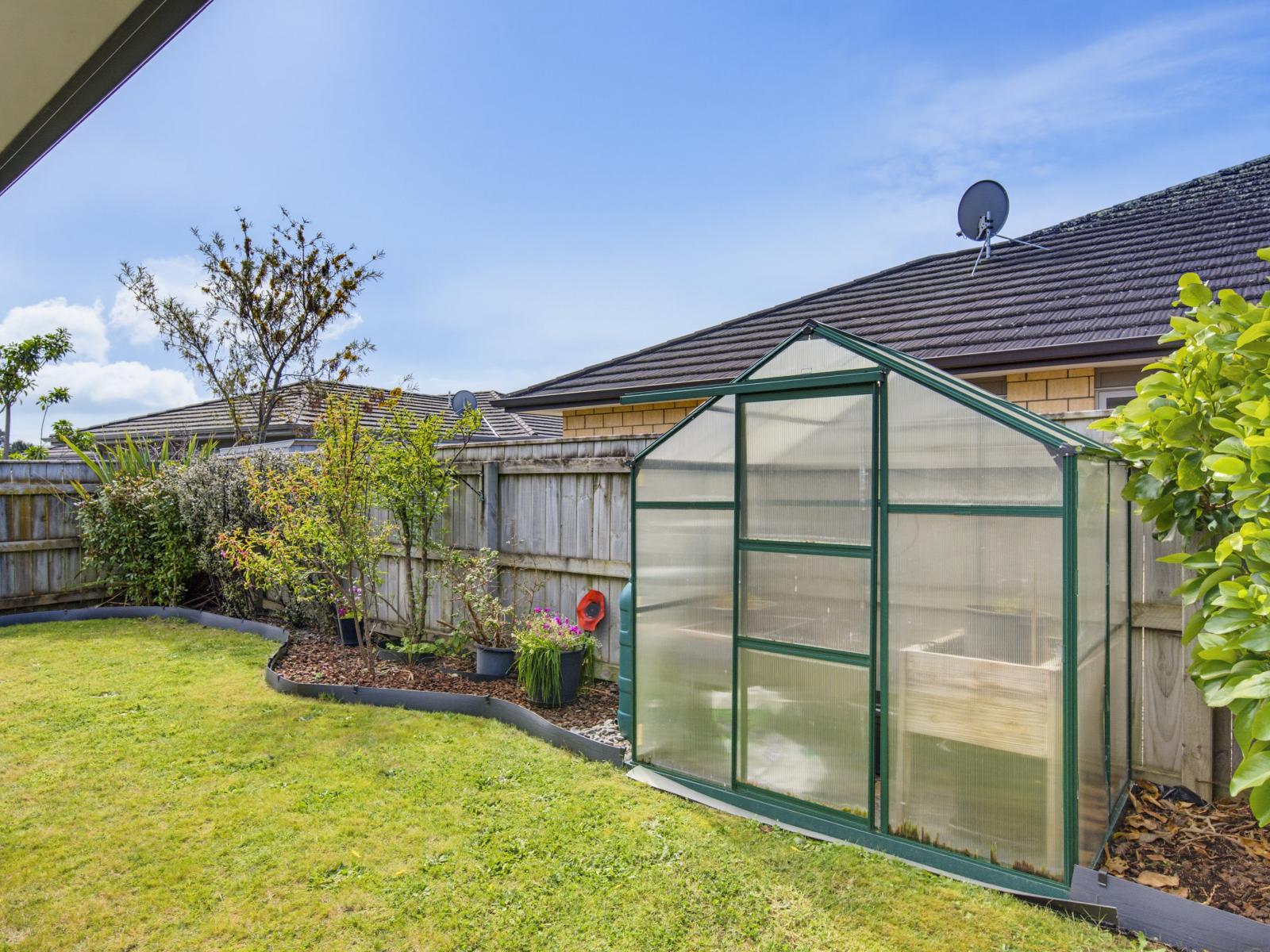 56 Waterstone Avenue, Paraparaumu