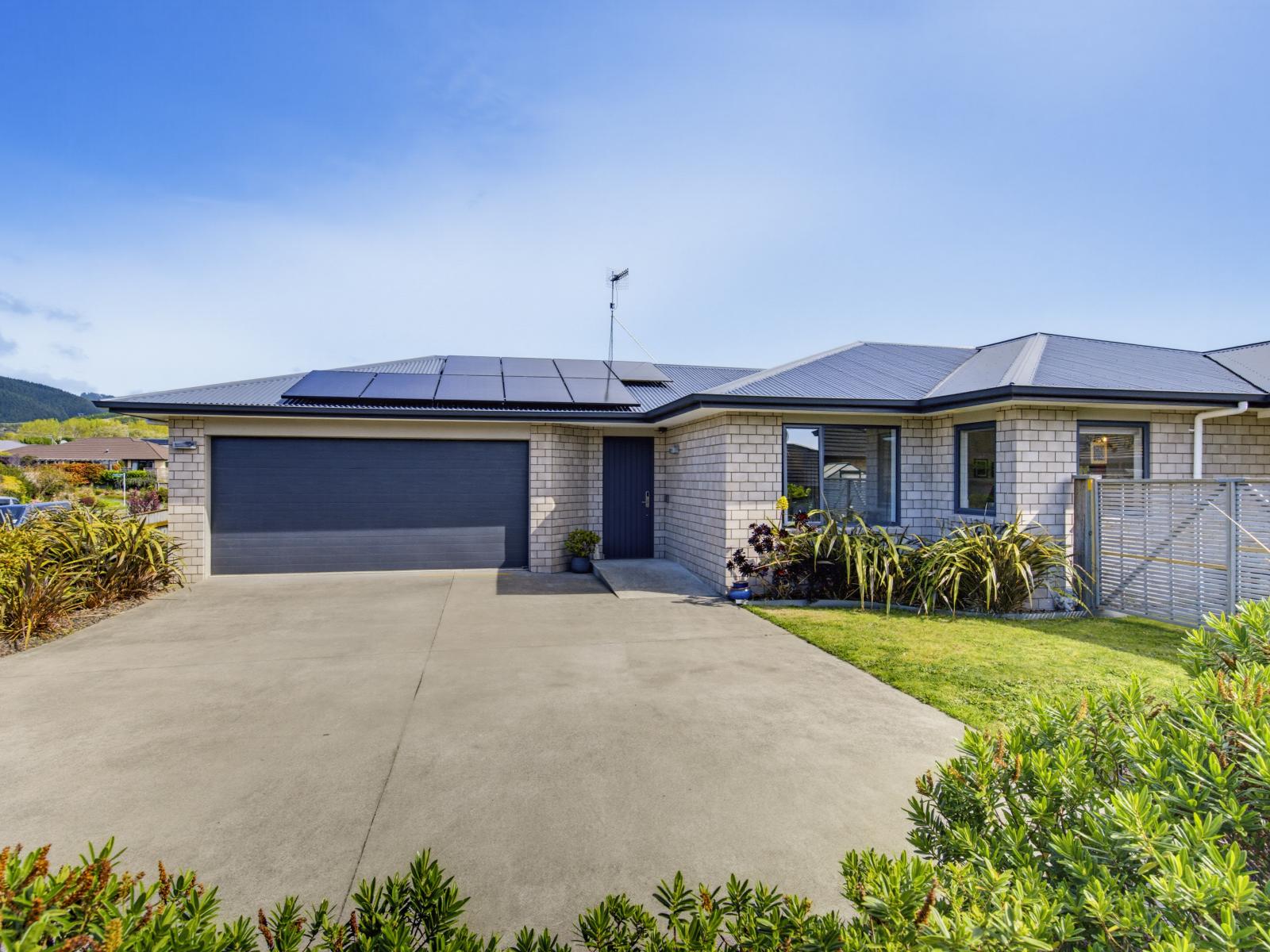 56 Waterstone Avenue, Paraparaumu
