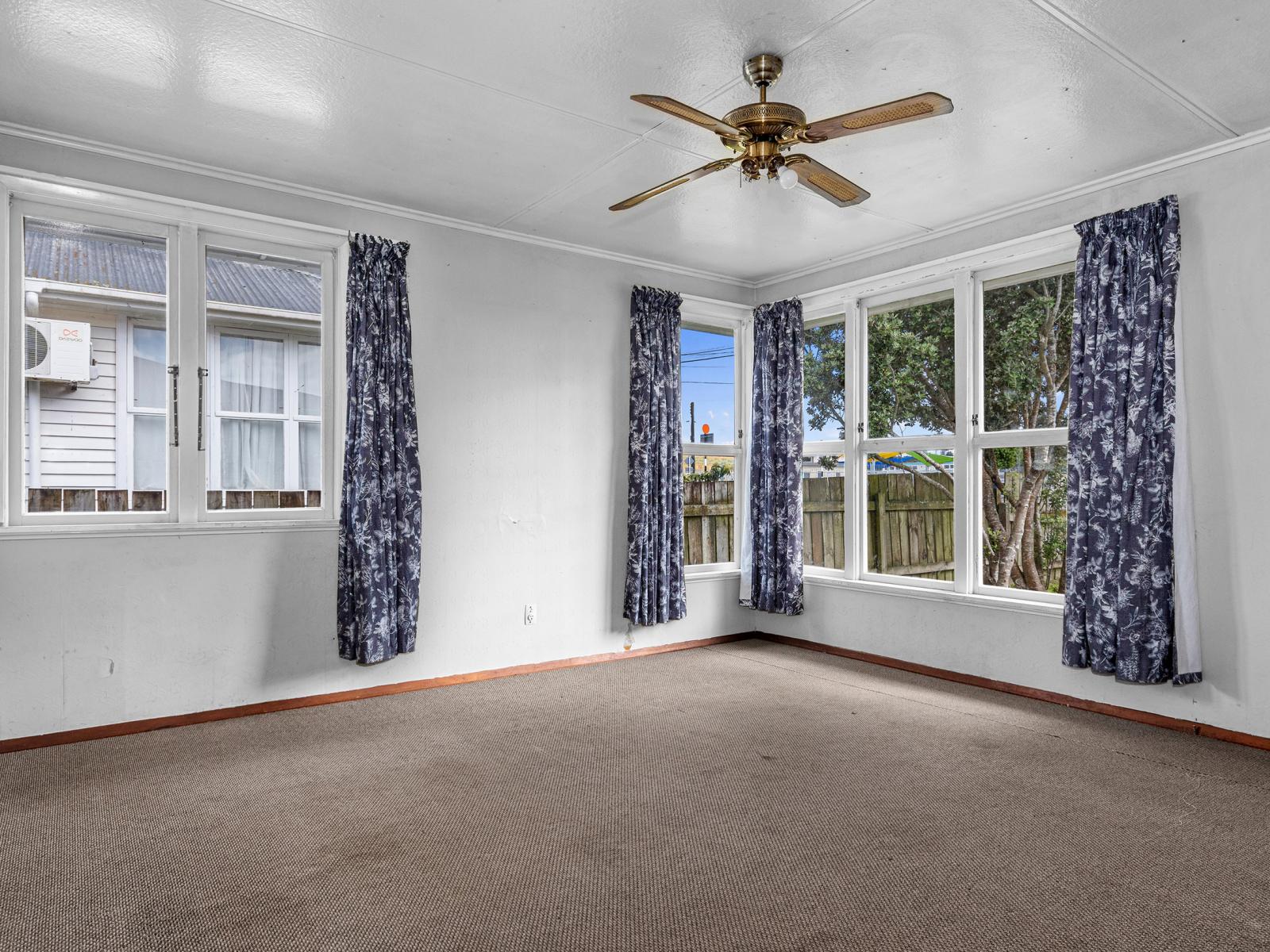 10 William Jones Drive, Otangarei