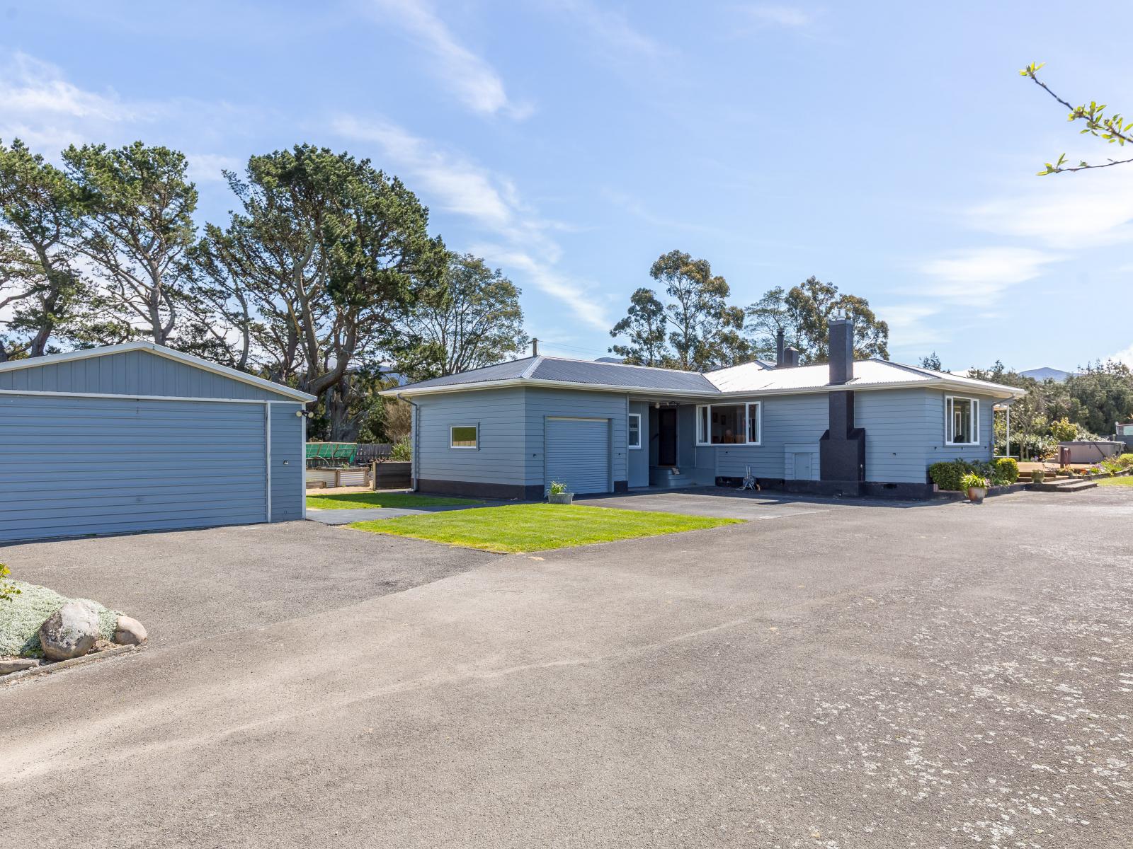1827 State Highway 2, Masterton