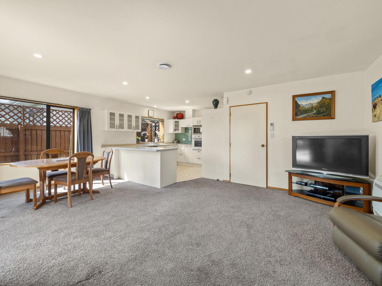 106 Middle Road, Allenton
