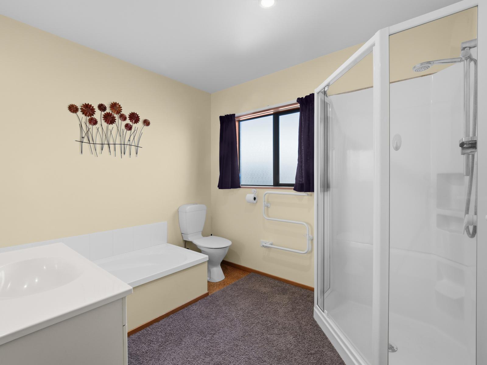 106 Middle Road, Allenton