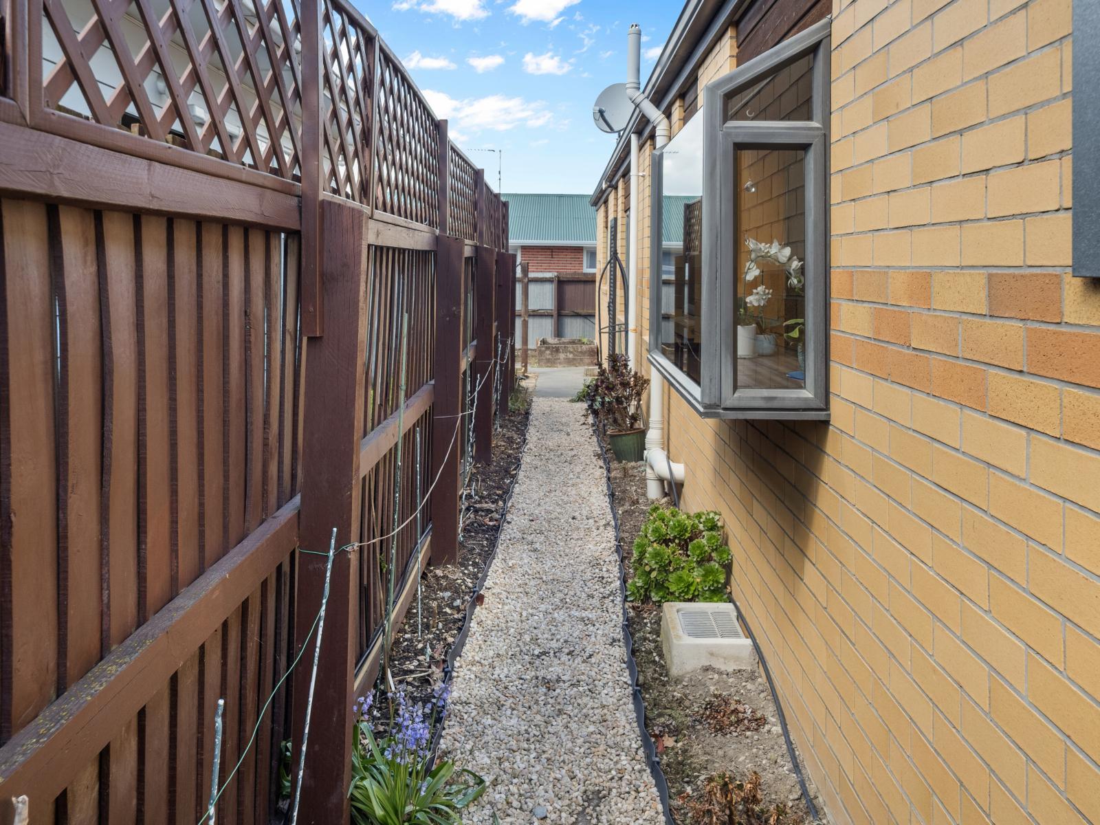 106 Middle Road, Allenton