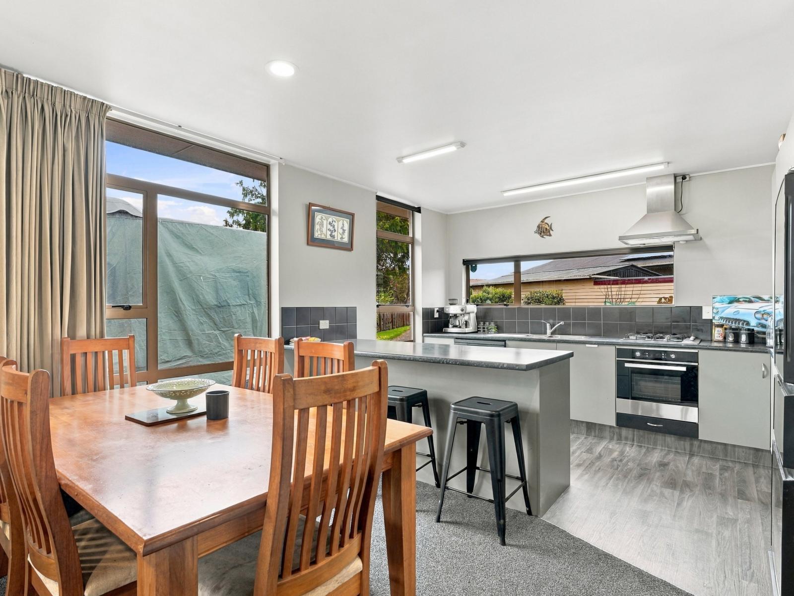 3A Moore Avenue, Tawhero