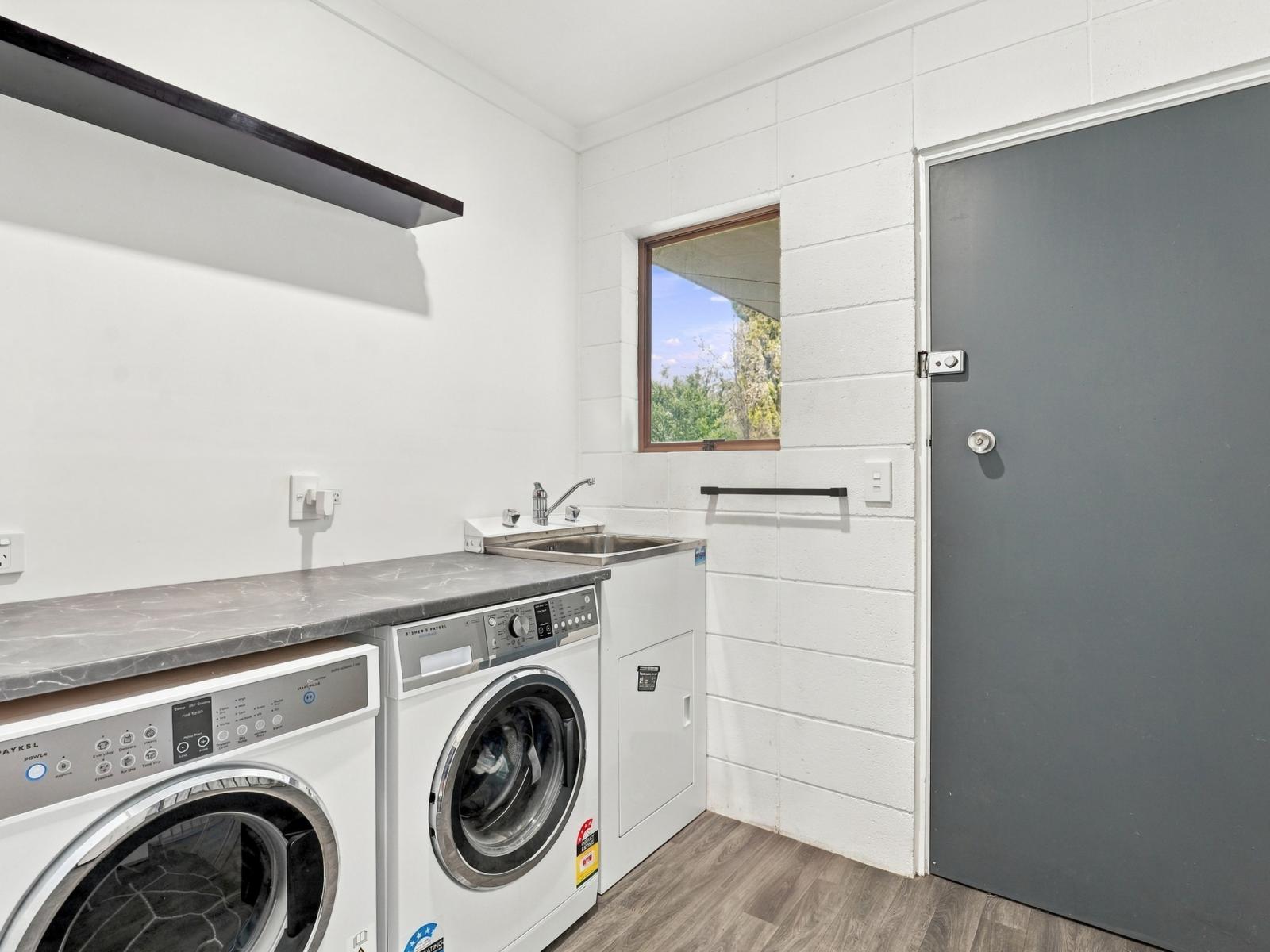 3A Moore Avenue, Tawhero