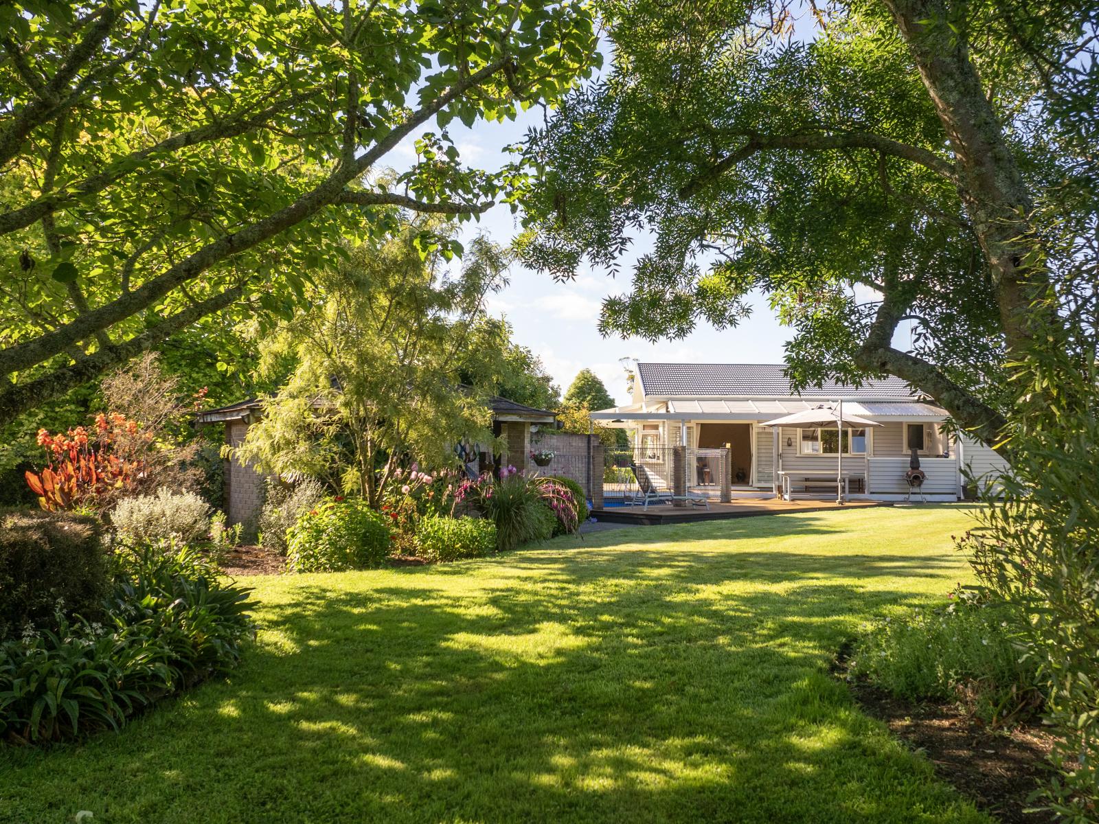 3257 State Highway 23, Raglan