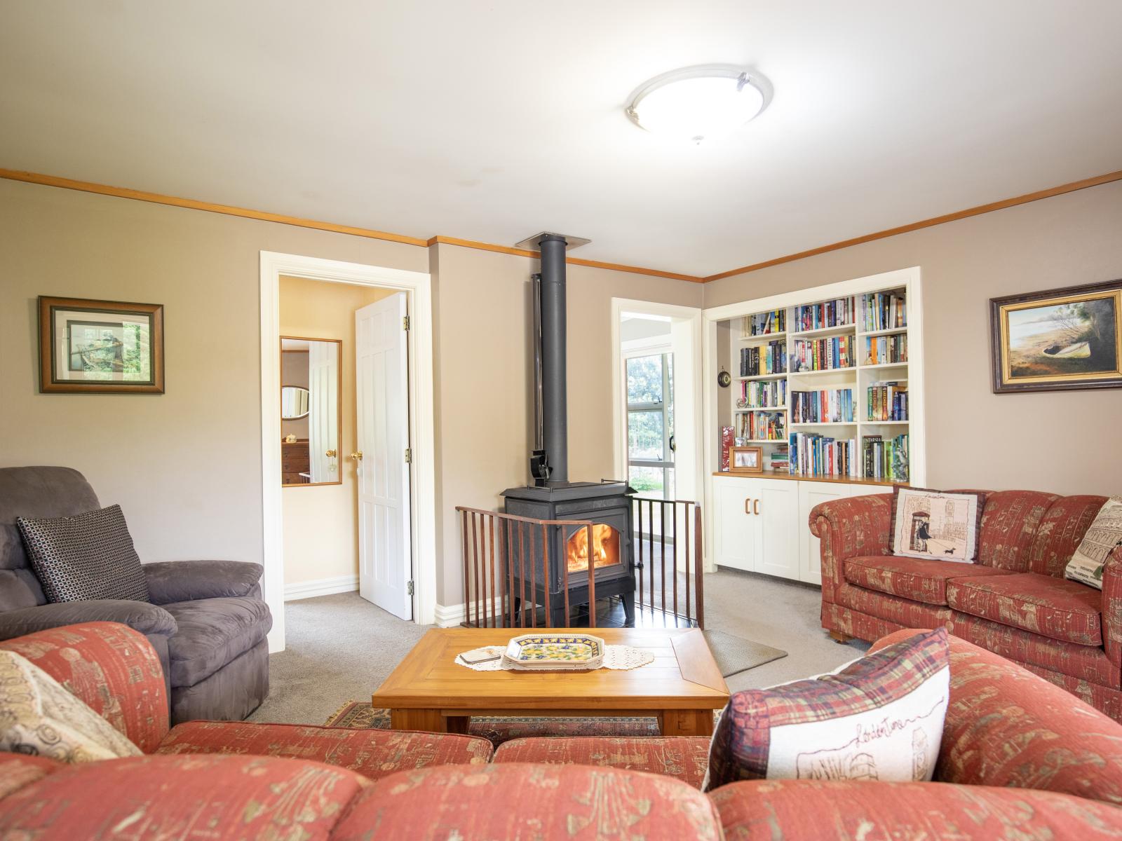 3257 State Highway 23, Raglan