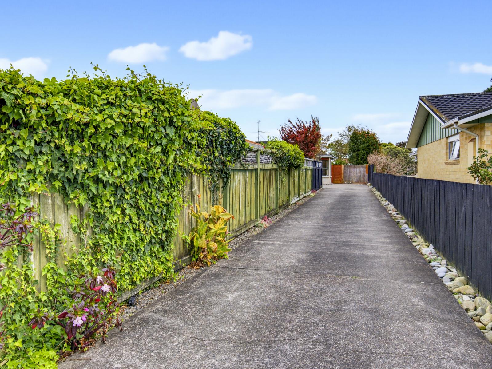 52A Parata Street, Waikanae
