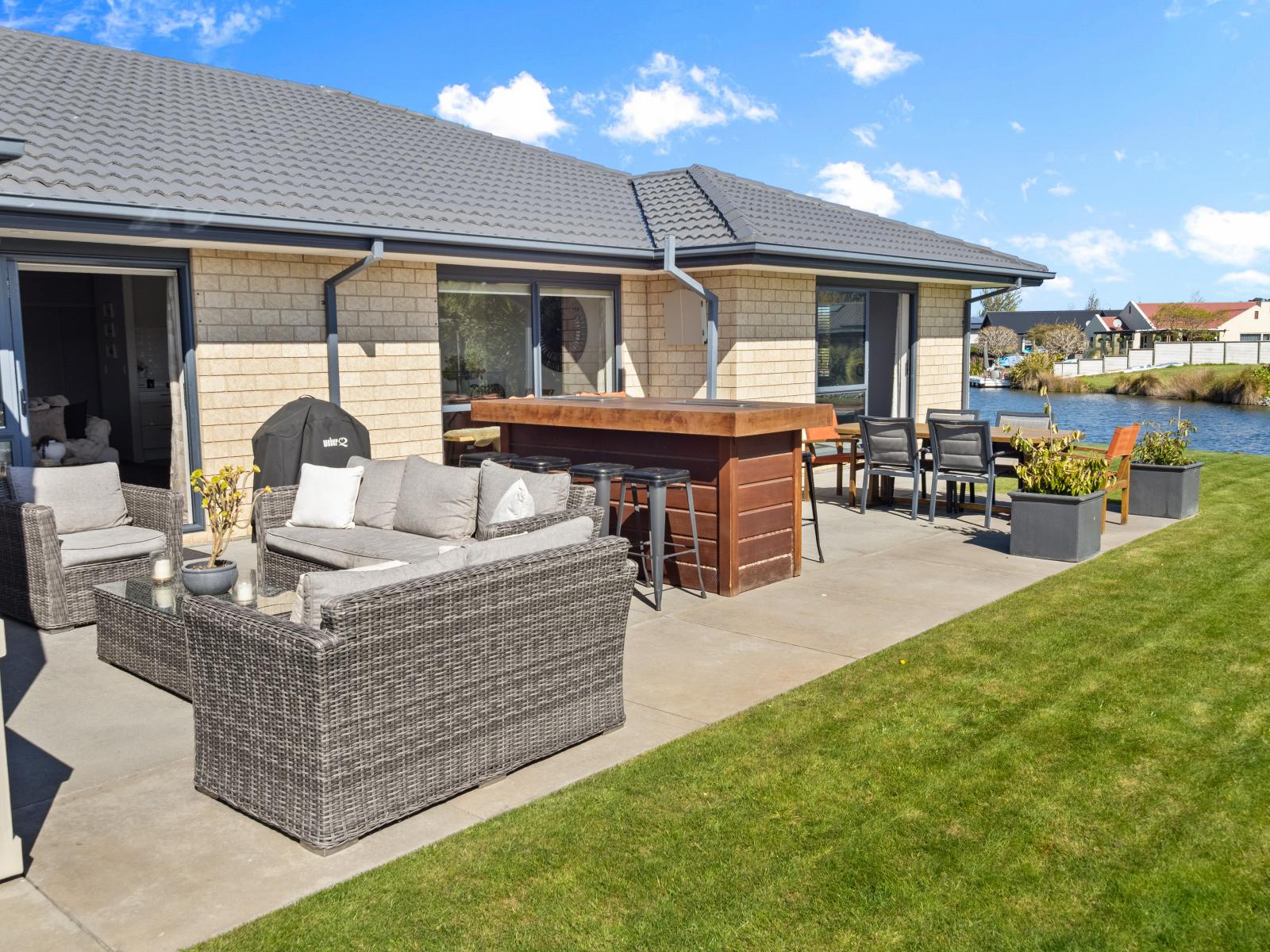 11 Torbay Avenue, Huntingdon