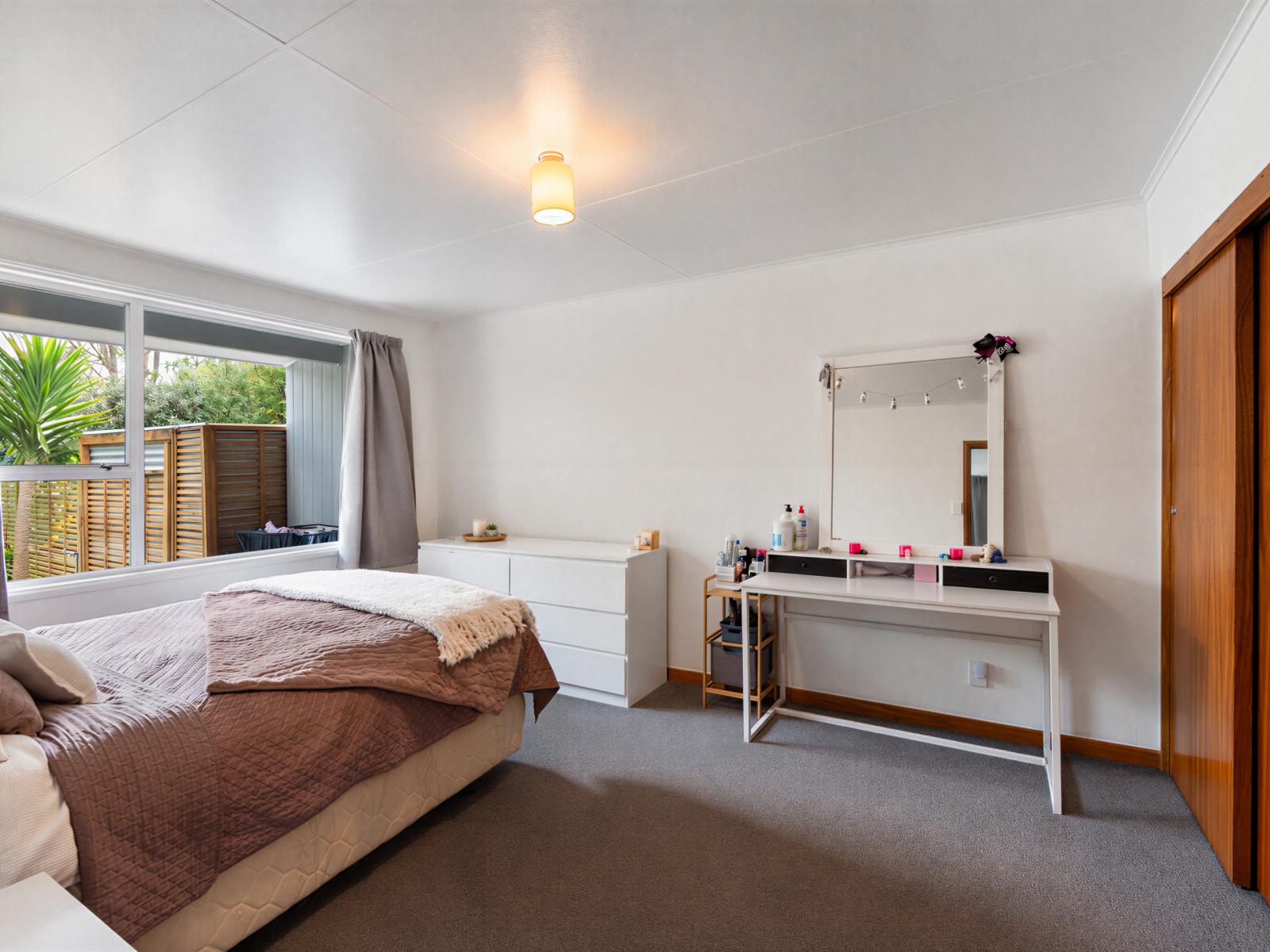 Unit 1-2, 3 Tiraumea Street, Palmerston North