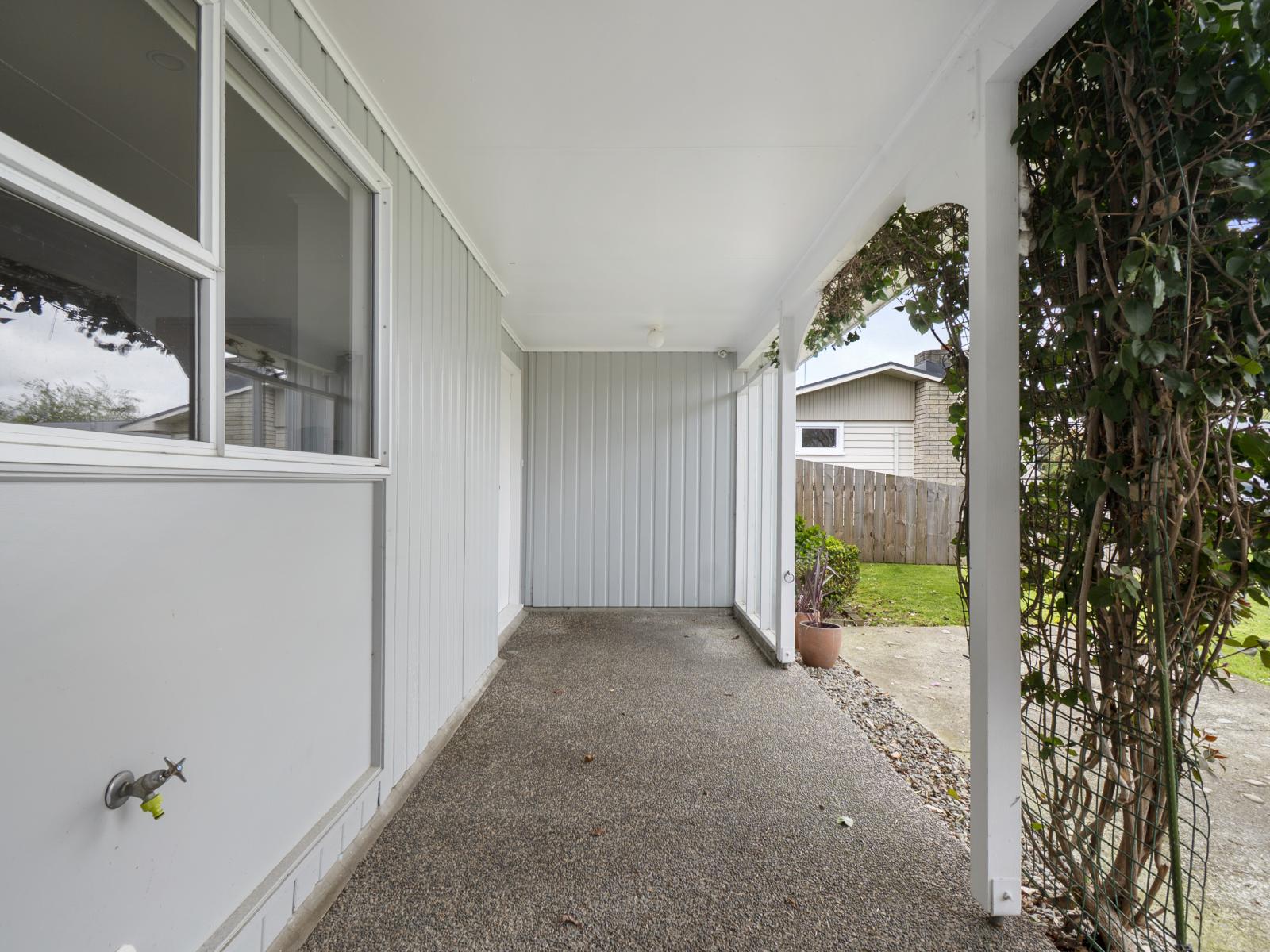 Unit 1-2, 3 Tiraumea Street, Palmerston North