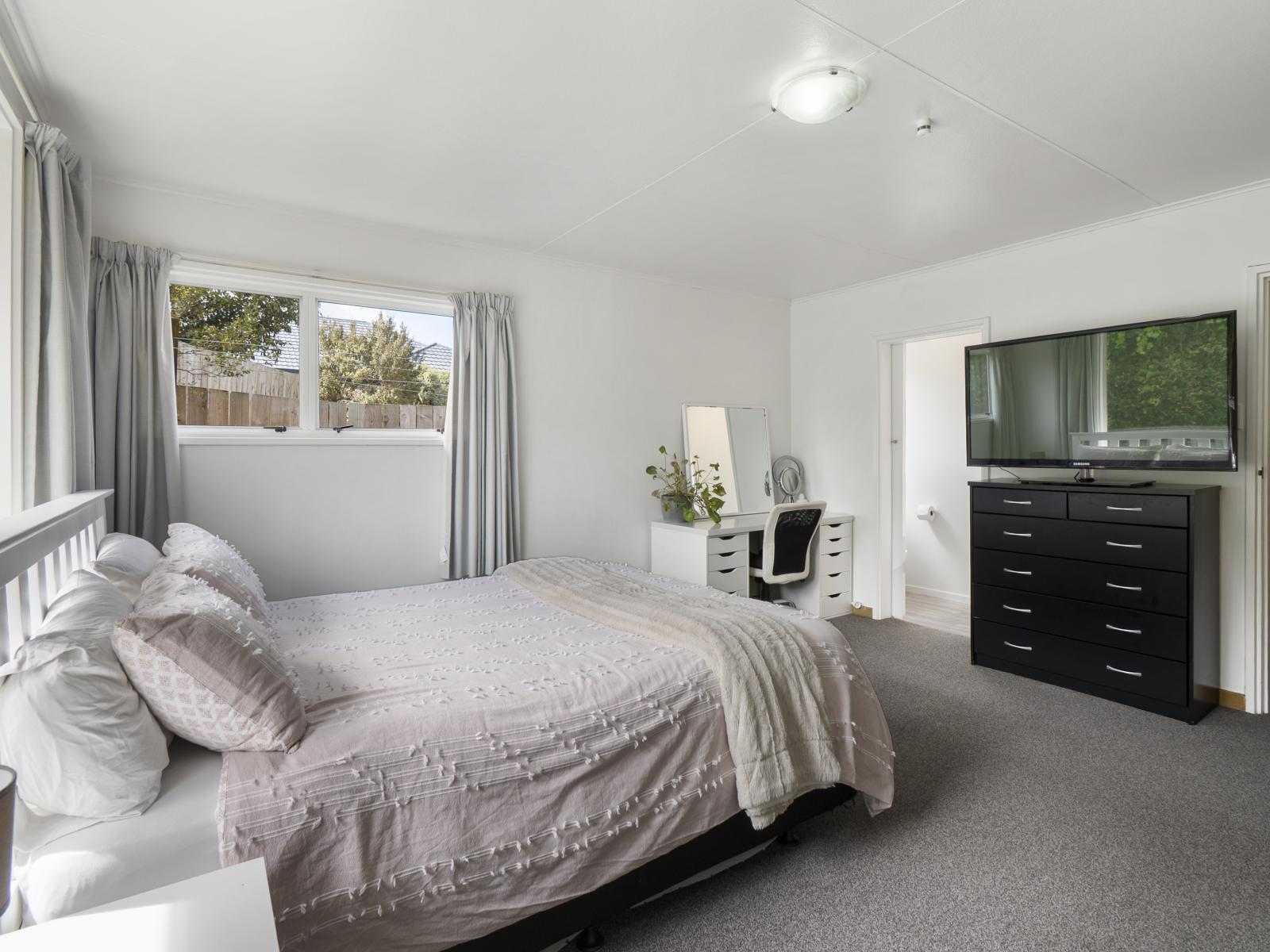 Unit 1-2, 3 Tiraumea Street, Palmerston North