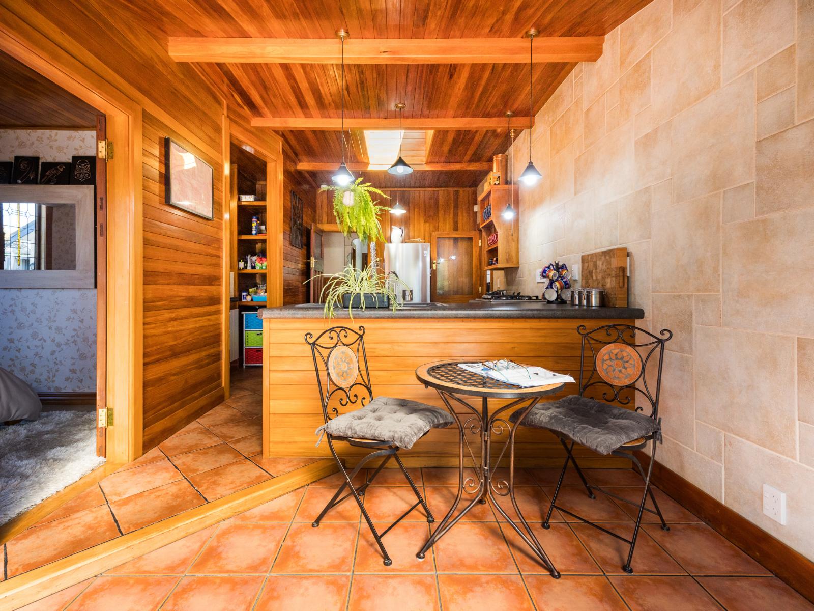 18 Miro Street, Takaro