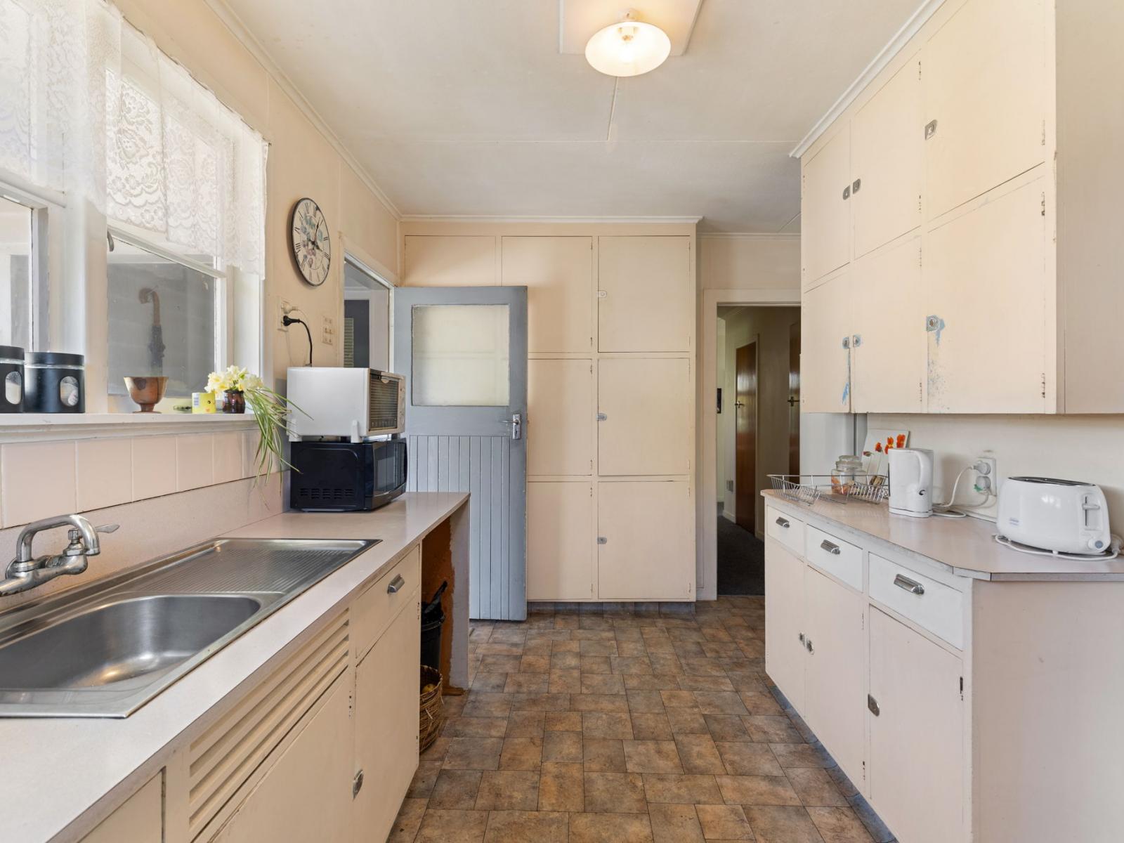 3740 State Highway 1, Hunterville