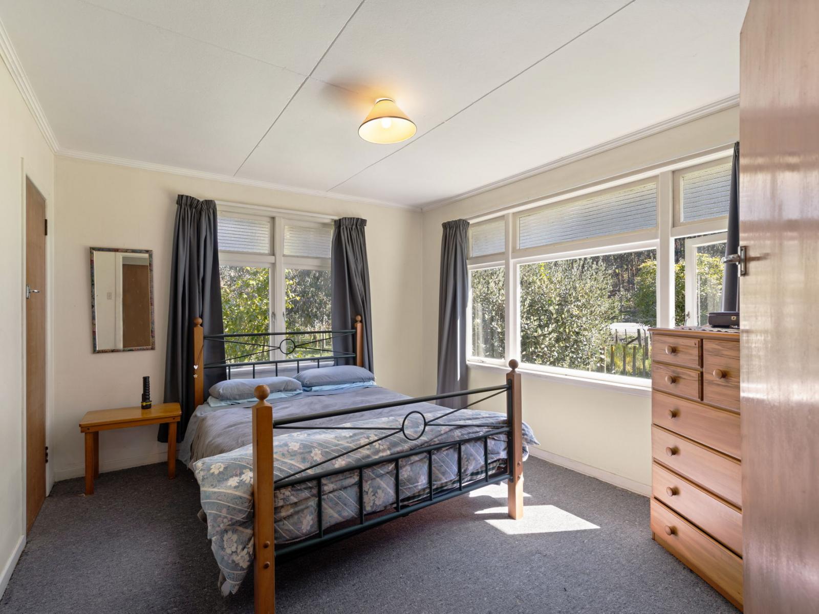 3740 State Highway 1, Hunterville
