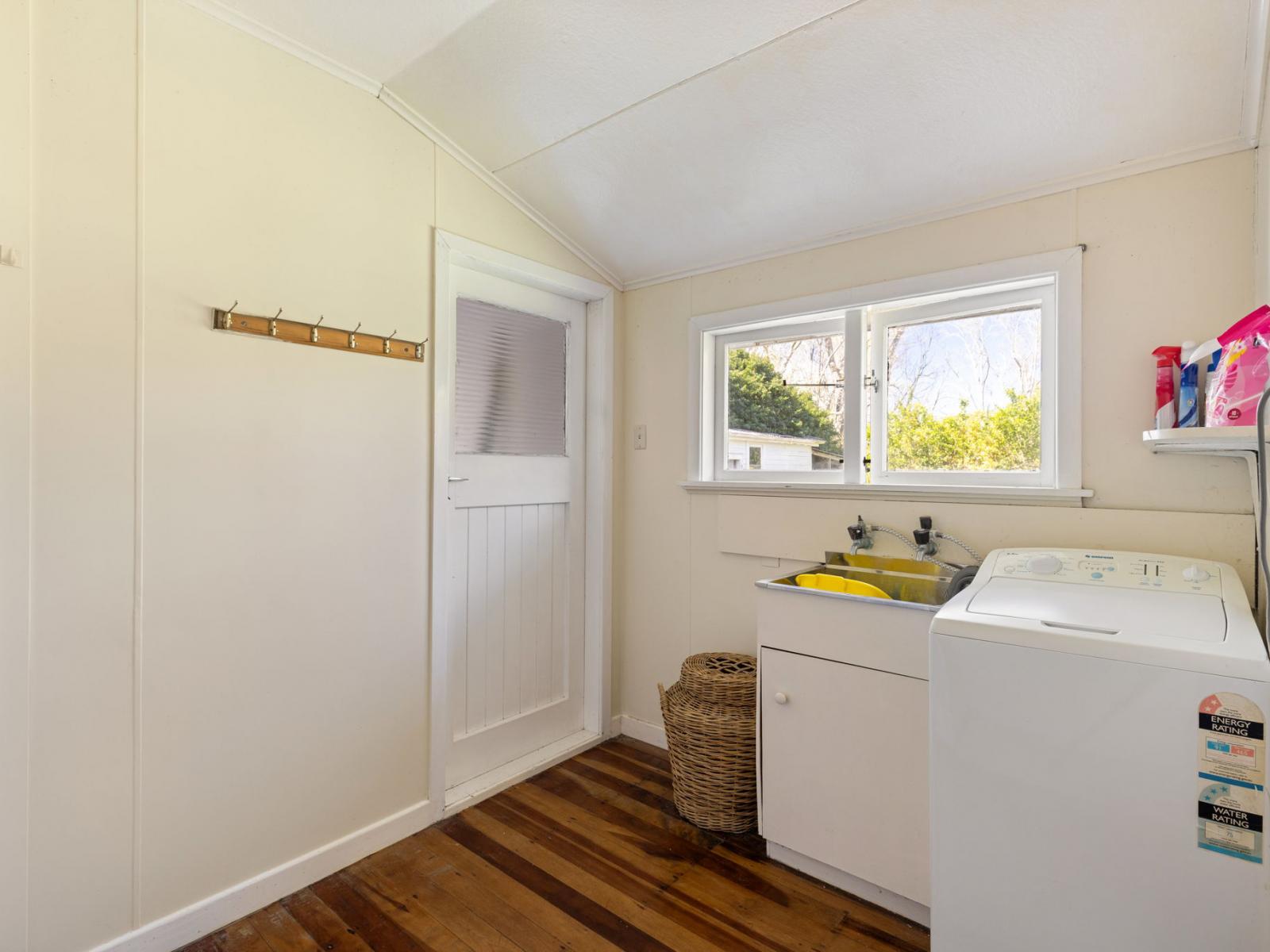 3740 State Highway 1, Hunterville