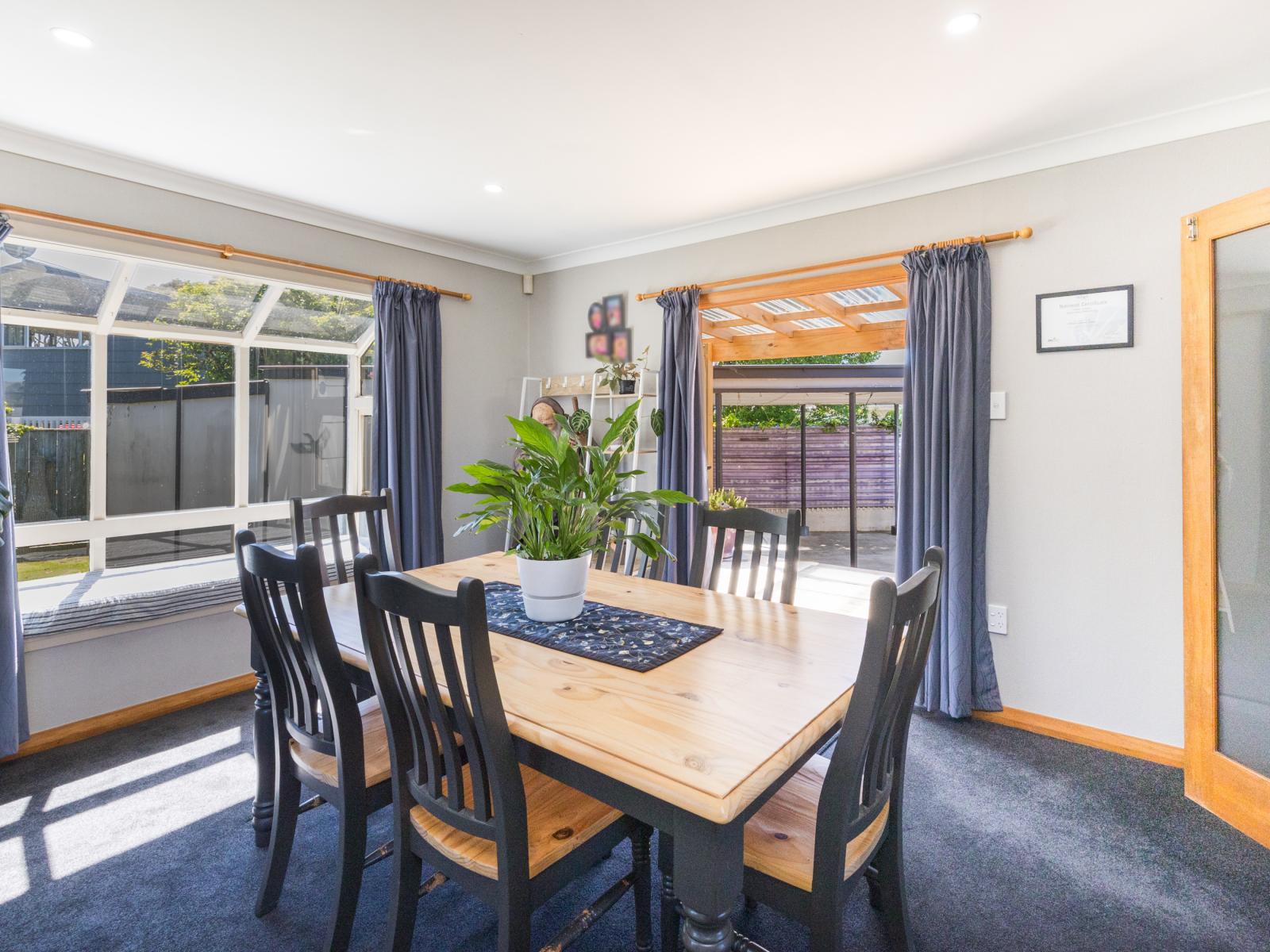 102 Rugby Street, Awapuni