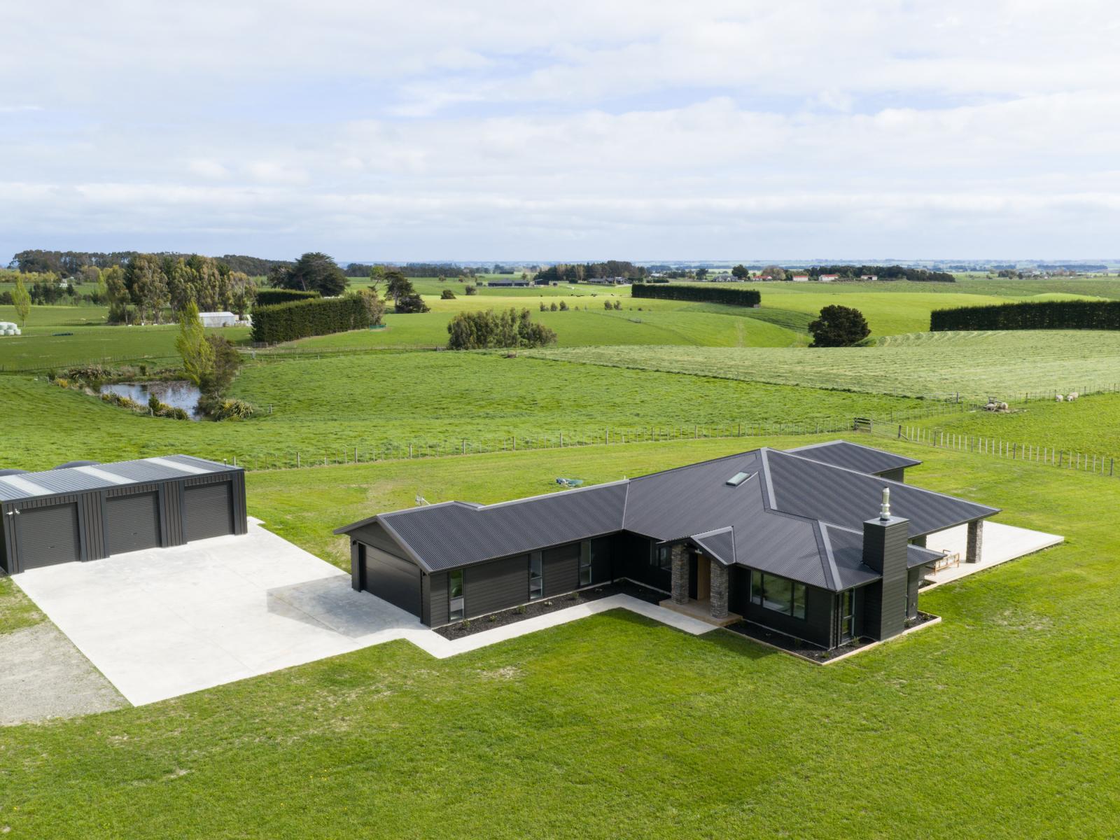 455 Mount Stewart Halcombe Road, Halcombe