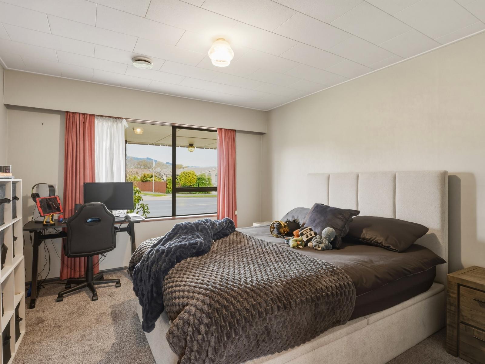 17 Wickliffe Street, Mosgiel
