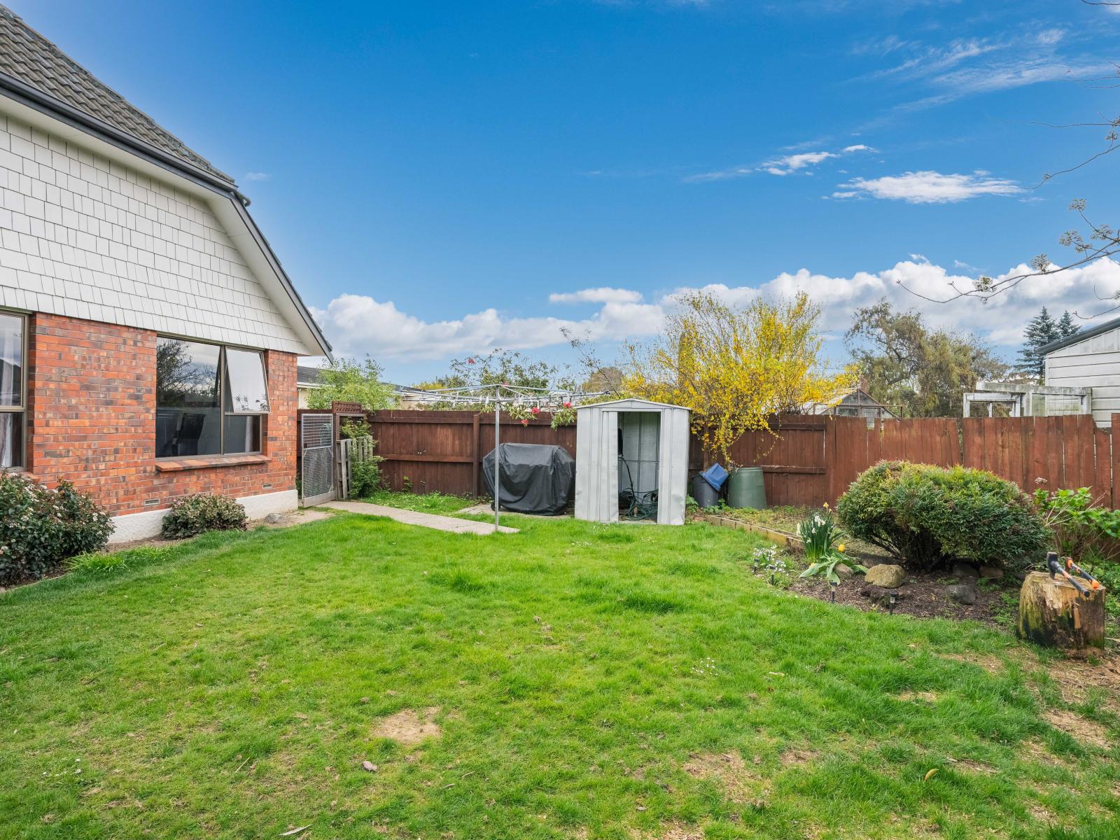 17 Wickliffe Street, Mosgiel