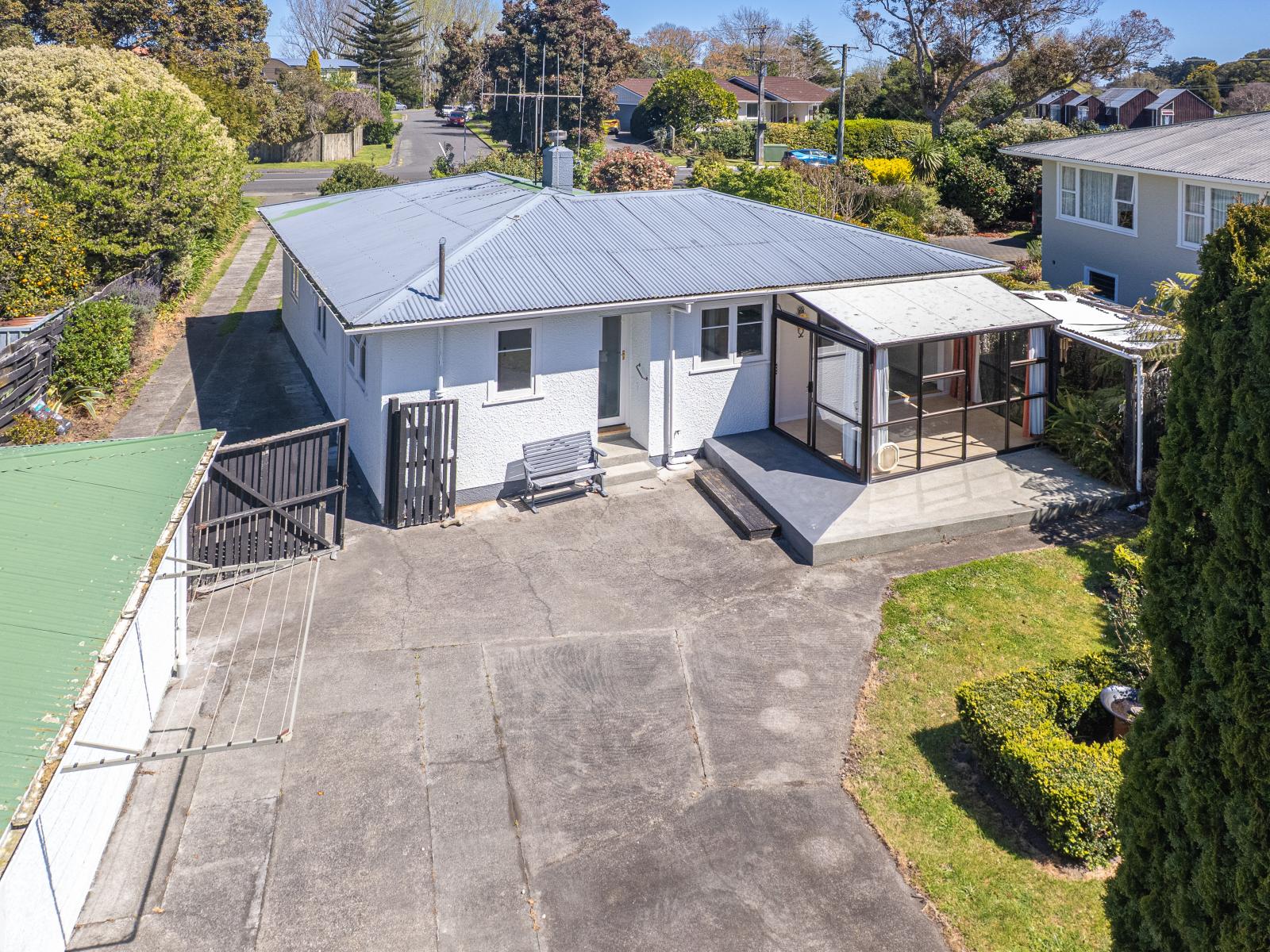 62 Parkes Avenue, St Johns Hill
