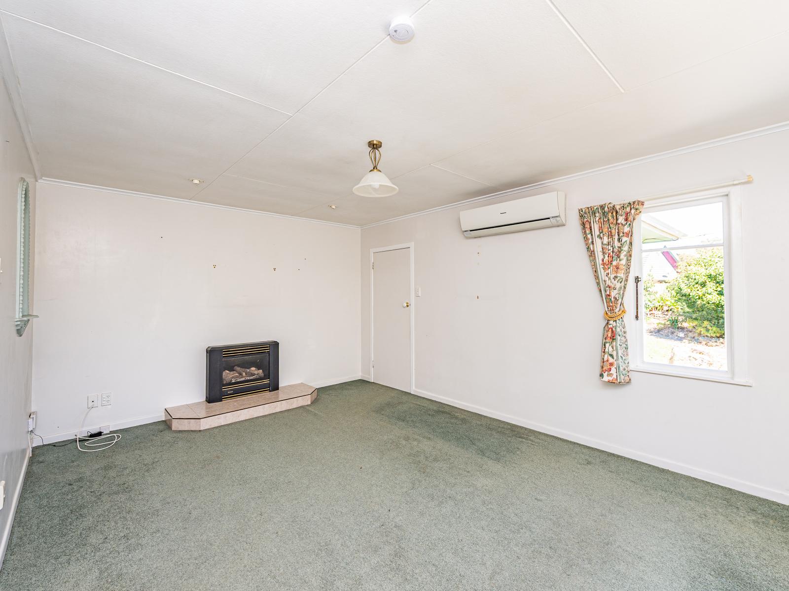 62 Parkes Avenue, St Johns Hill