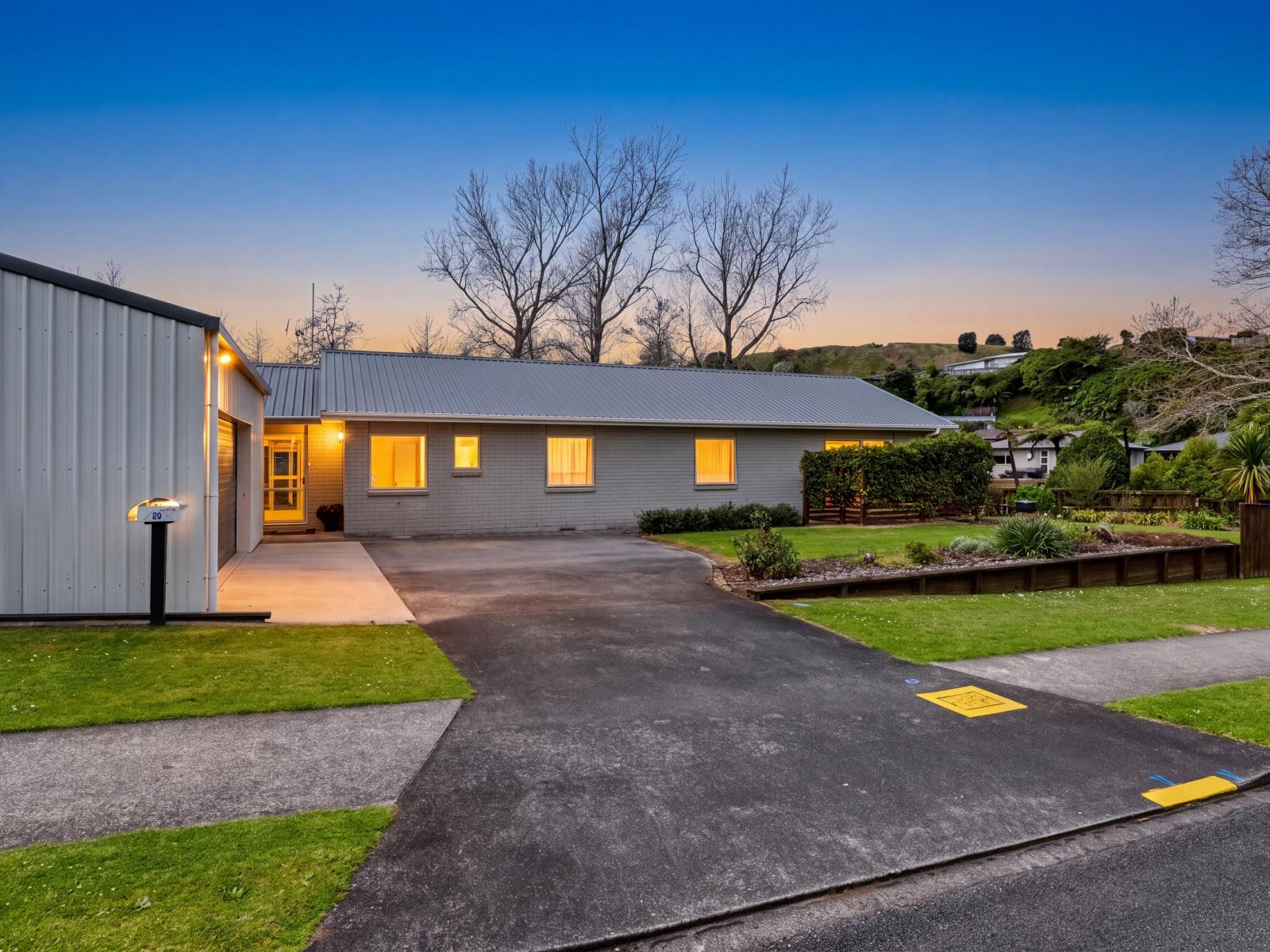 55 Poplar Grove, Whalers Gate